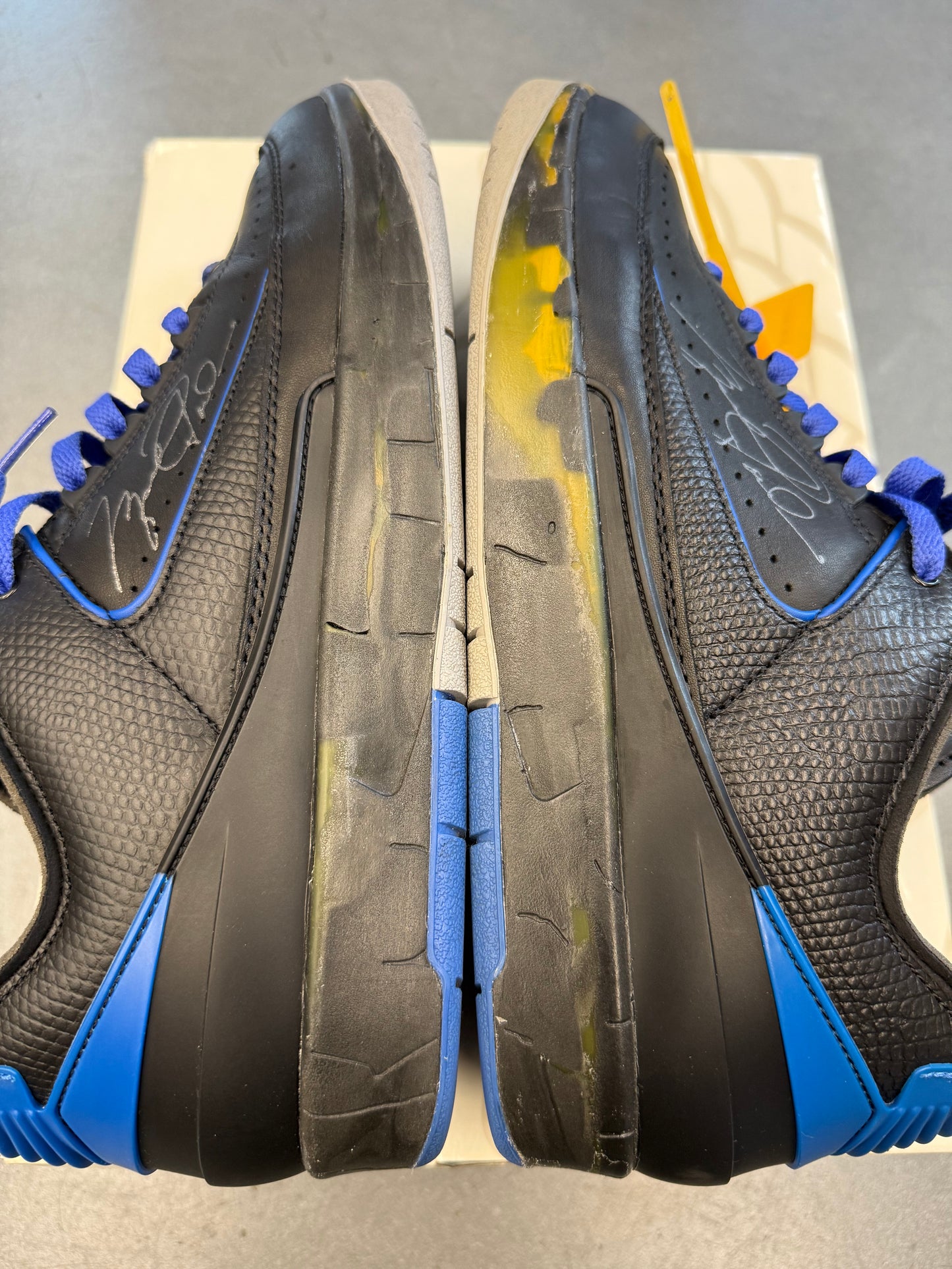 2021 SIZE 12 OFF-WHITE JORDAN 2 RETRO LOW SP BLACK BLUE (PRE-OWNED WITH BOX)