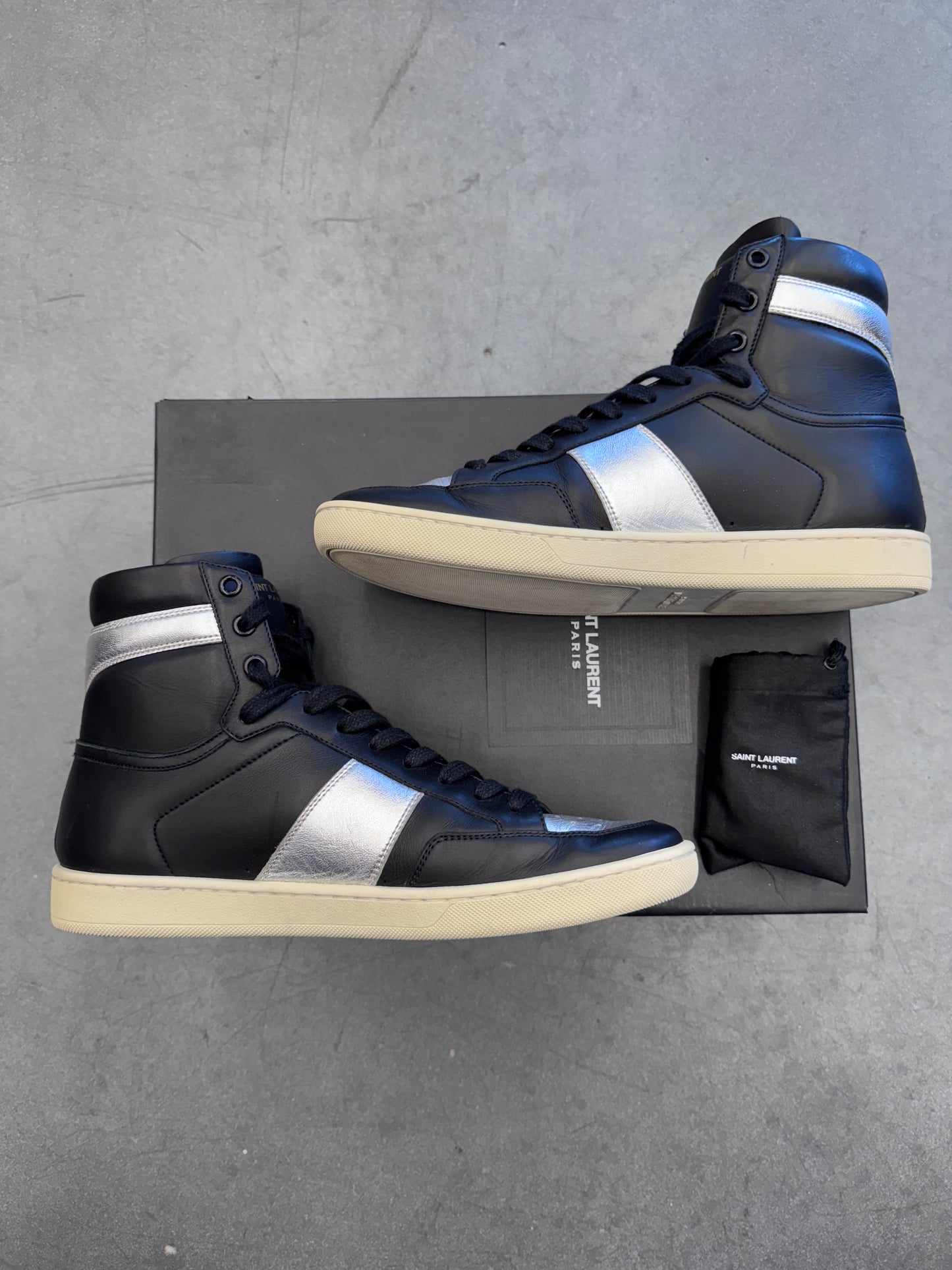 SIZE 40.5 YSL SAINT LAURENT PARIS HI TOP LEATHER SNEAKERS BLACK/SILVER (PRE-OWNED WITH BOX)