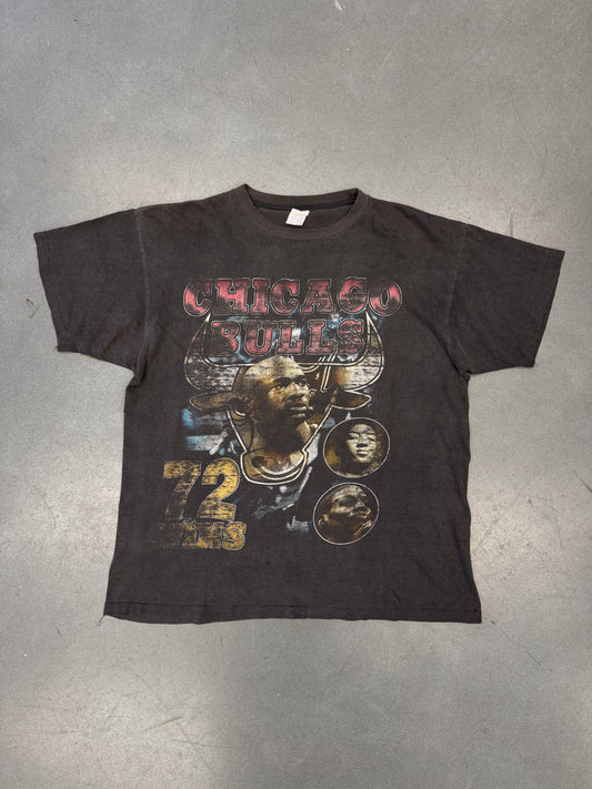 1996 CHICAGO BULLS 72 WINS SOON TO BE WORLD CHAMPIONS RAP STYLE TEE (FADED TAG)