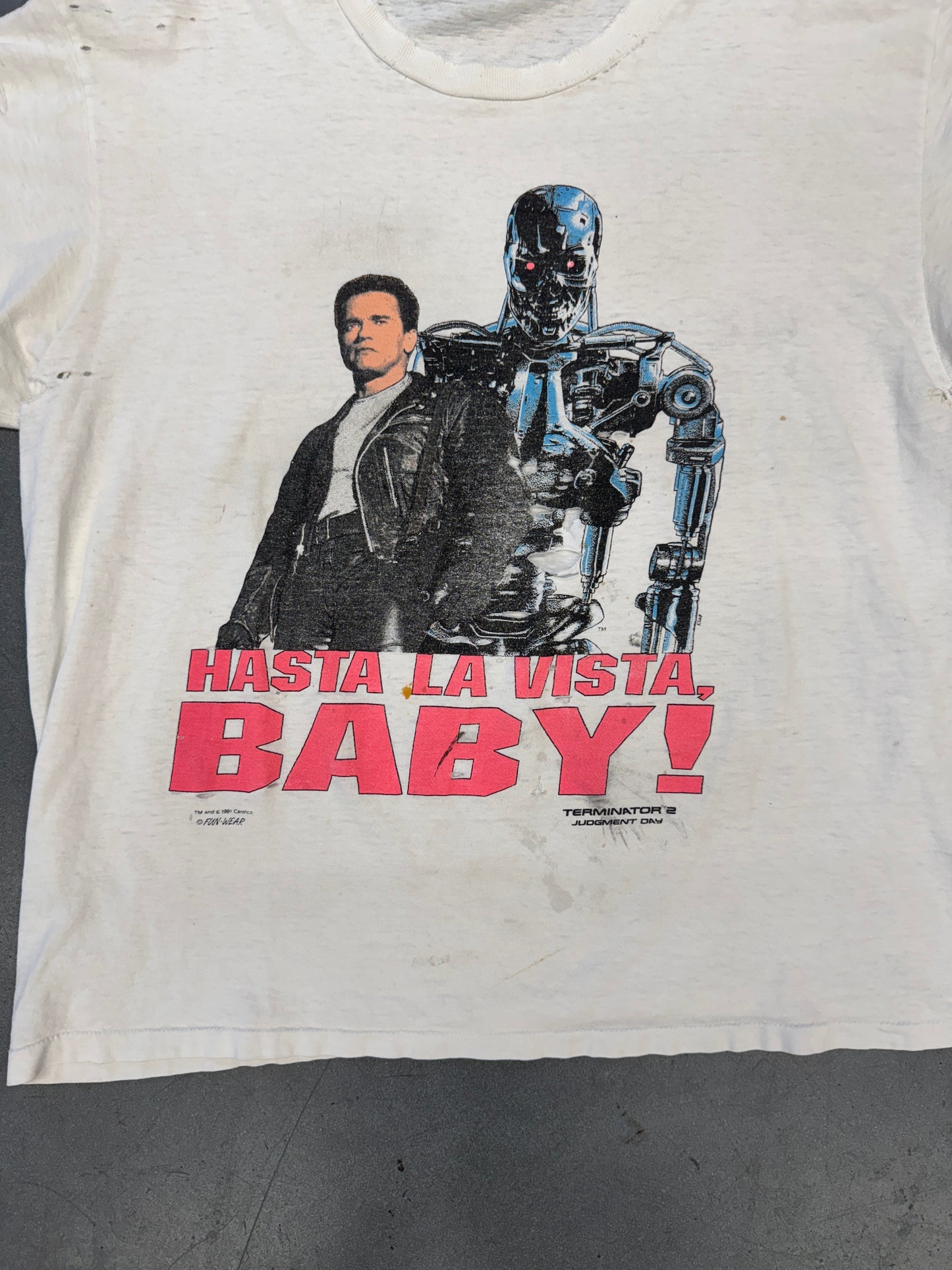1991 TERMINATOR 2 JUDGEMENT DAY HASTA LA VISTA, BABY! THRASHED TEE (PULLED TAG)