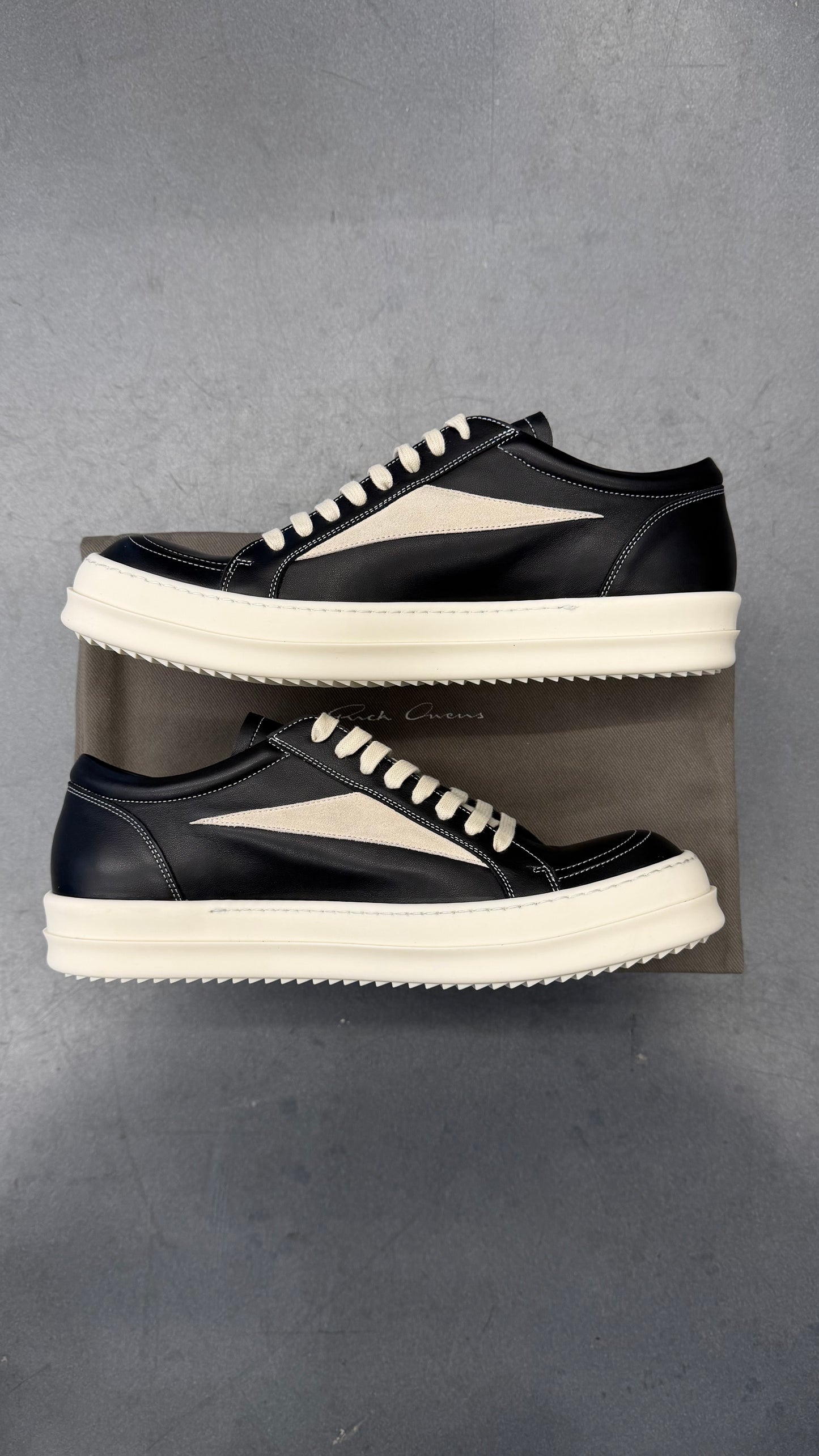 RICK OWENS VINTAGE SNEAKS - BLACK/MILK/MILK