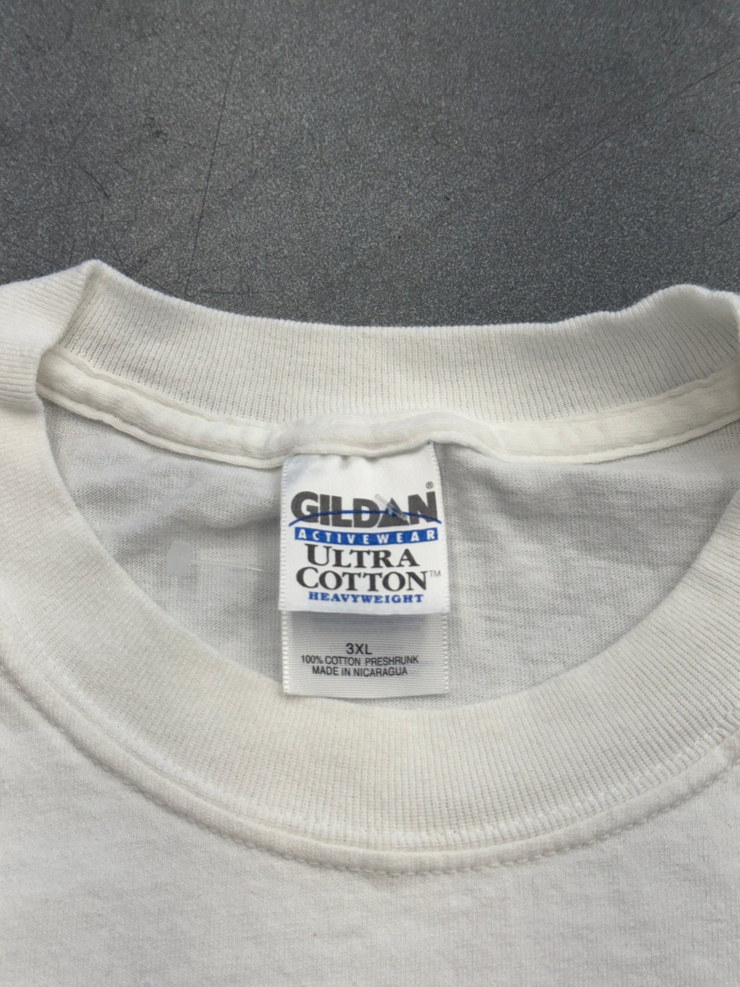 2006 MIAMI HEAT "THE FINALS" TEE (GILDAN TAG)