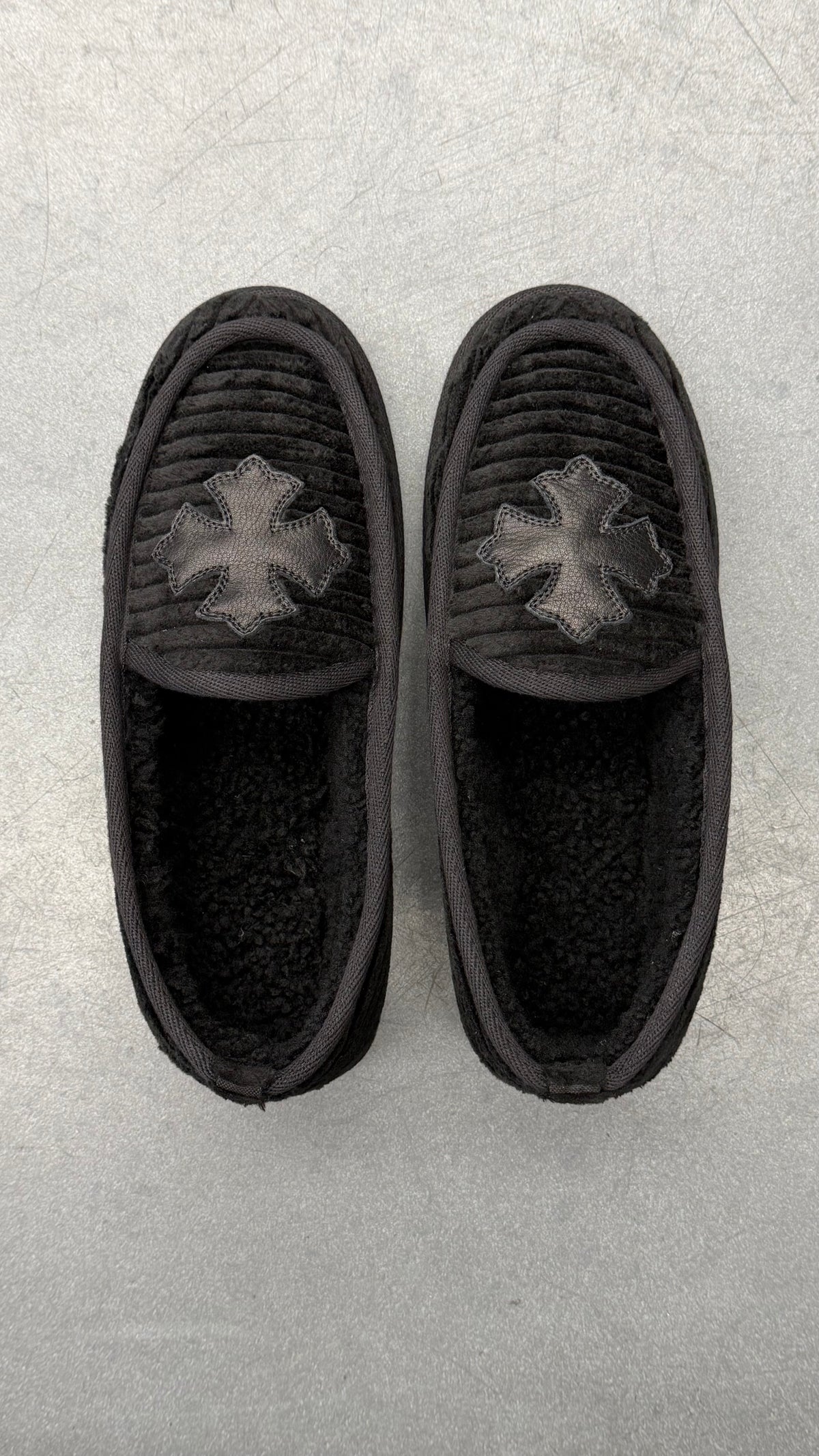 CHROME HEARTS CROSS PATCH SLIPPERS