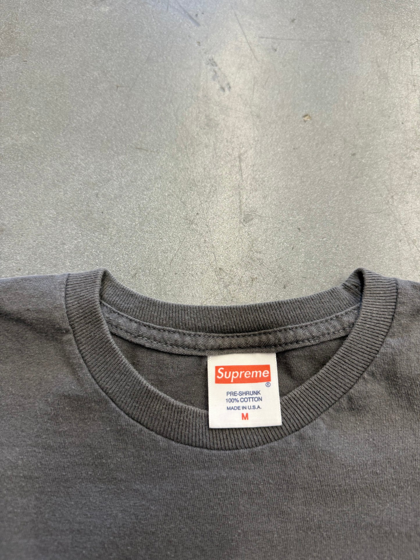 FW12 SUPREME LITTLE RED RIDING HOOD TEE - GREY (M)