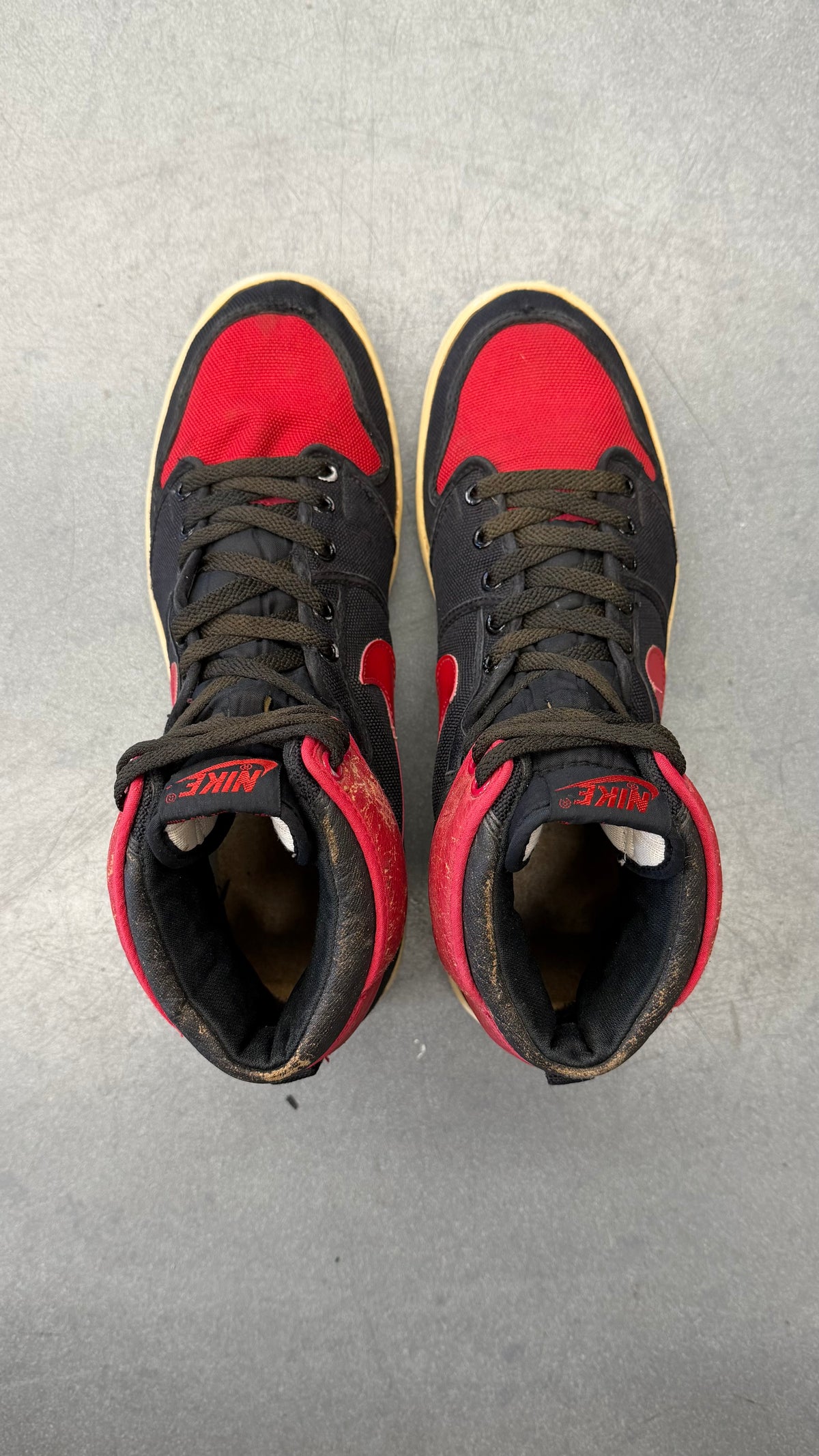 1985 AJKO JORDAN 1 HIGH - BRED (E)