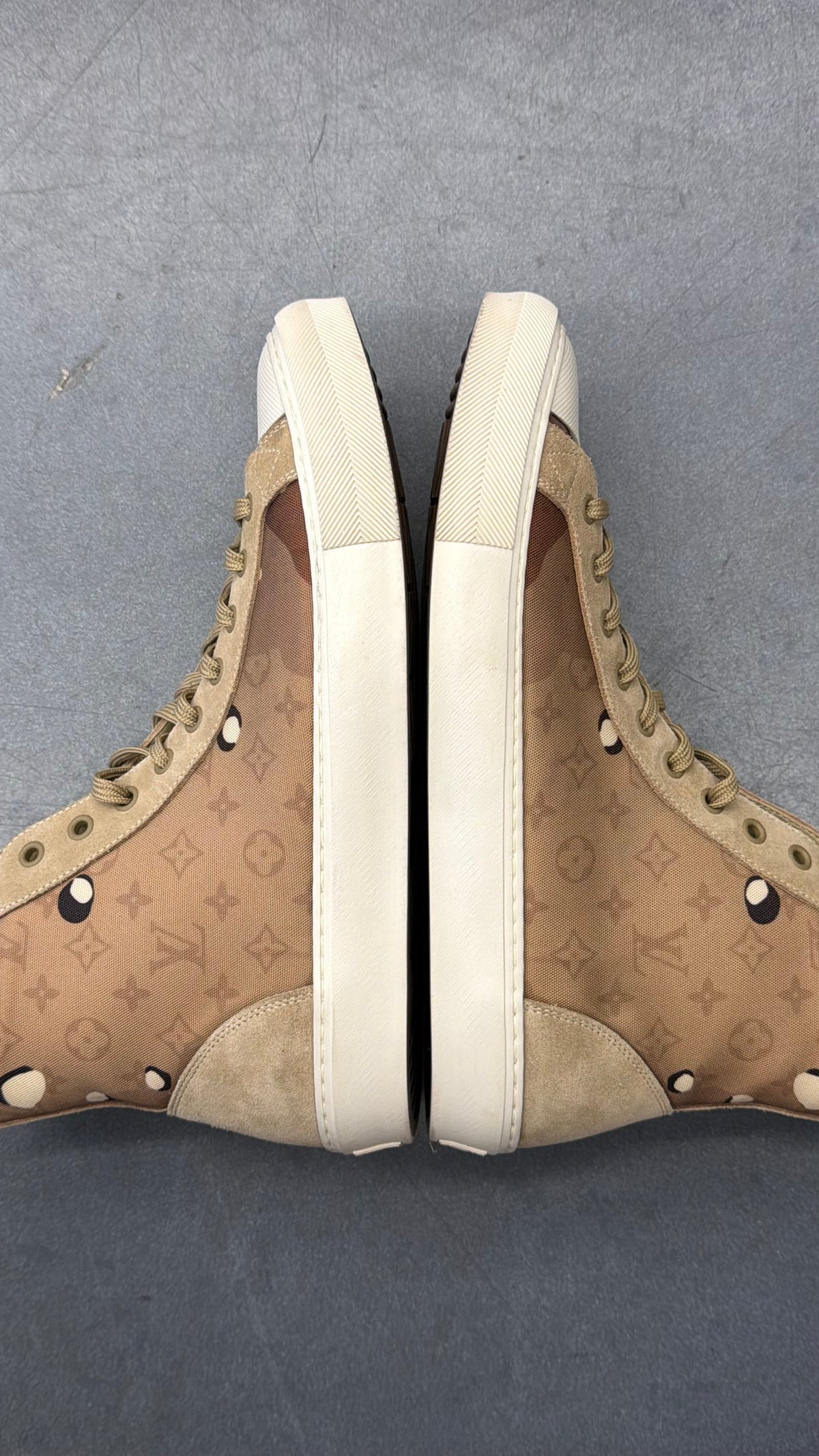 LOUIS VUITTON TATTOO MONOGRAM ANKLE SNEAKERS