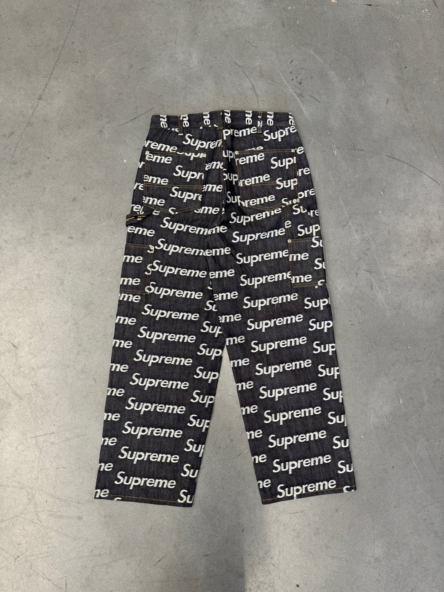 FW25 SUPREME JACQUARD LOGOS DOUBLE KNEE DENIM PAINTER JEAN - RIGID INDIGO
