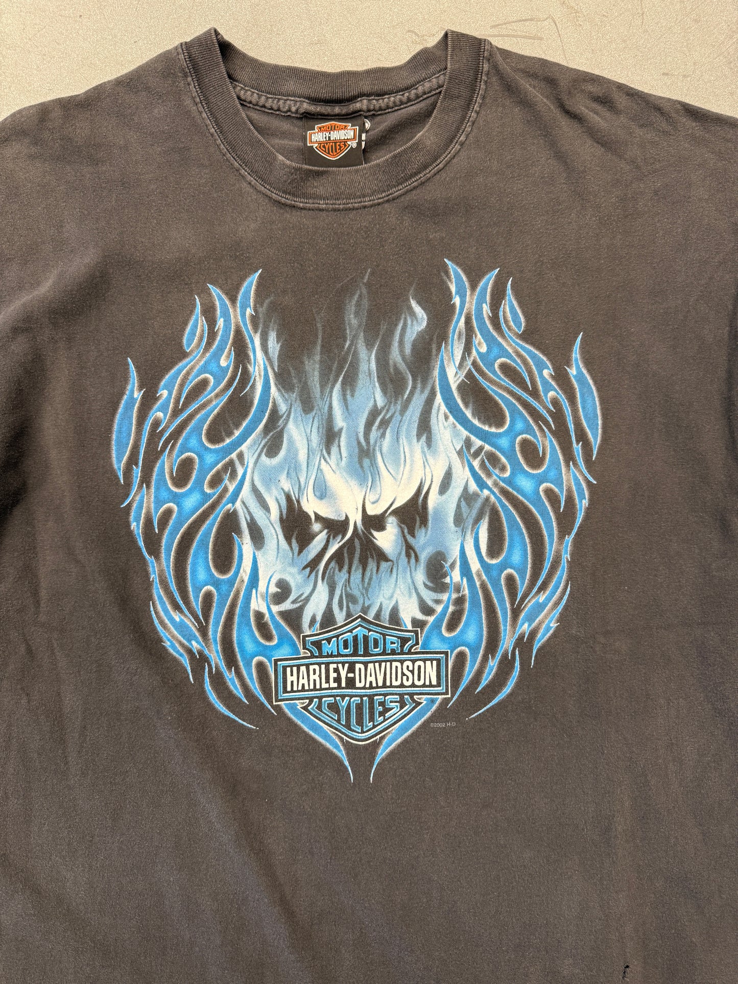 2002 HARLEY-DAVIDSON DUDLEY PERKINS CO. SAN FRANCISCO BLUE/PURPLE FLAMES TEE