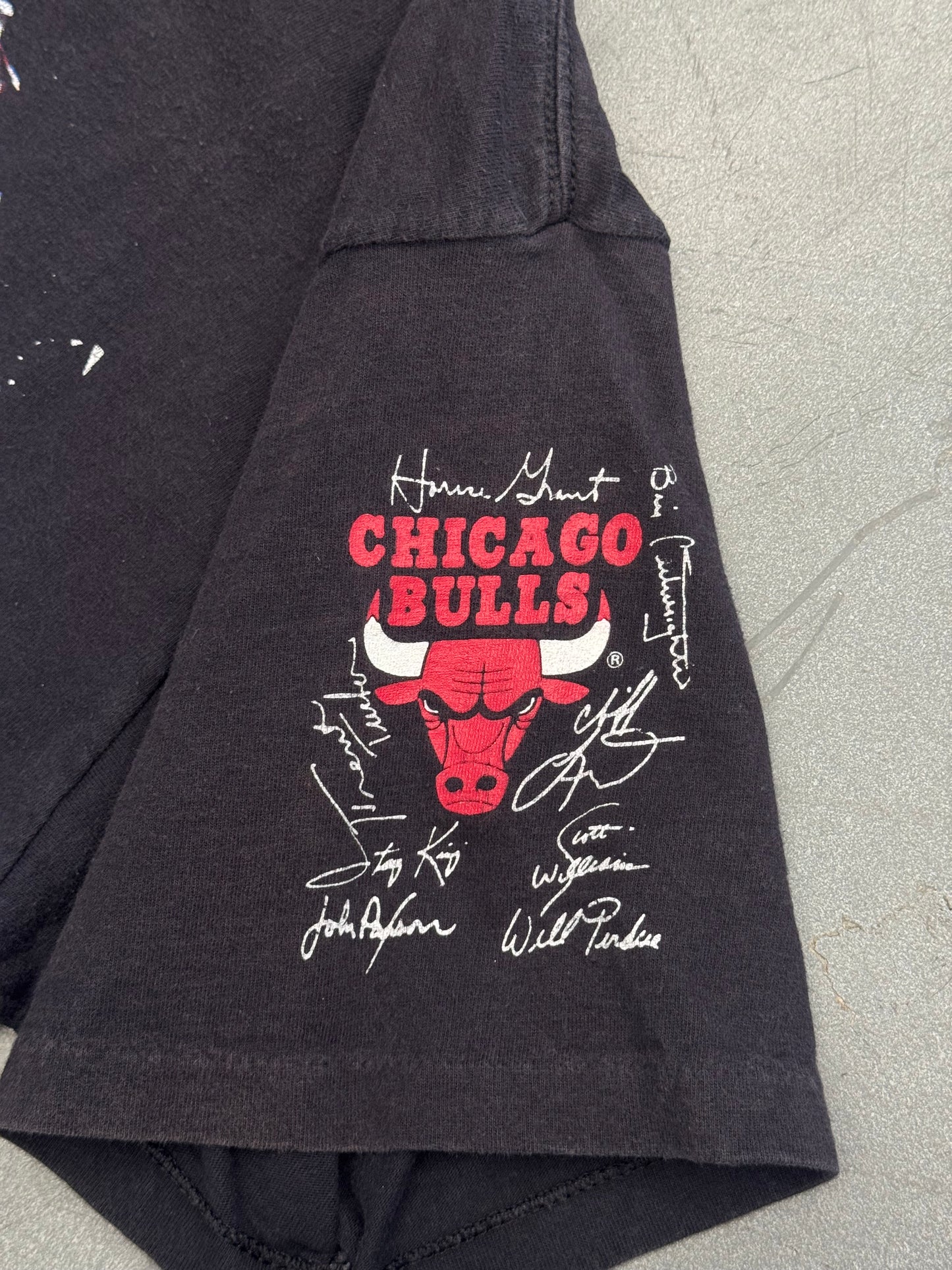 1992 CHICAGO BULLS SHATTERED BACKBOARD TEE (TULTEX TAG)