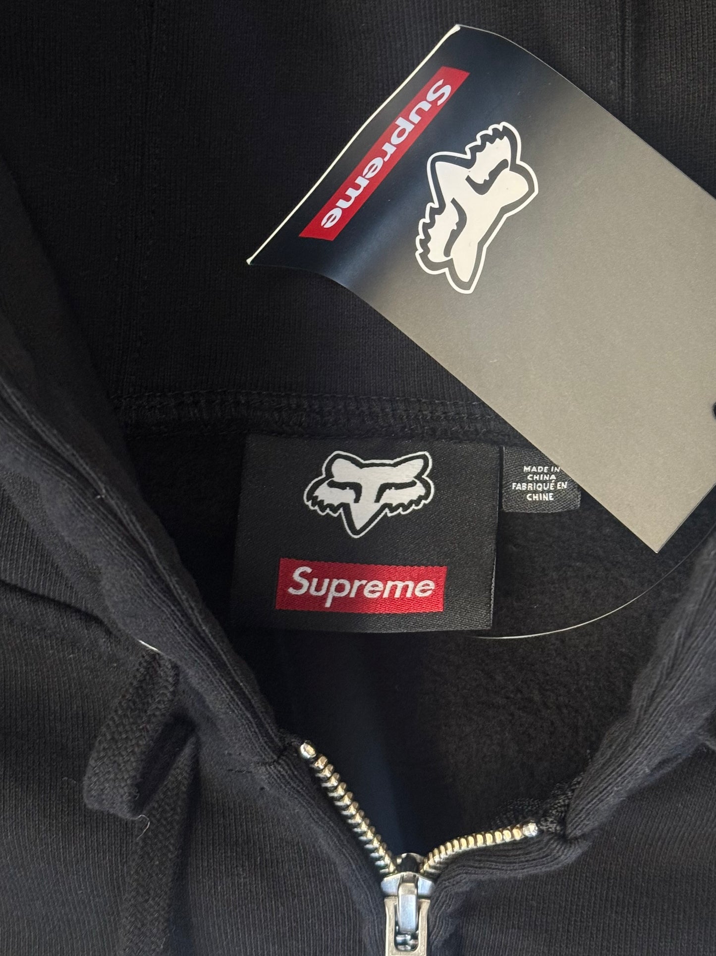 FW25 SUPREME FOX RACING ZIP-UP HOODED SWEATSHIRT - BLACK