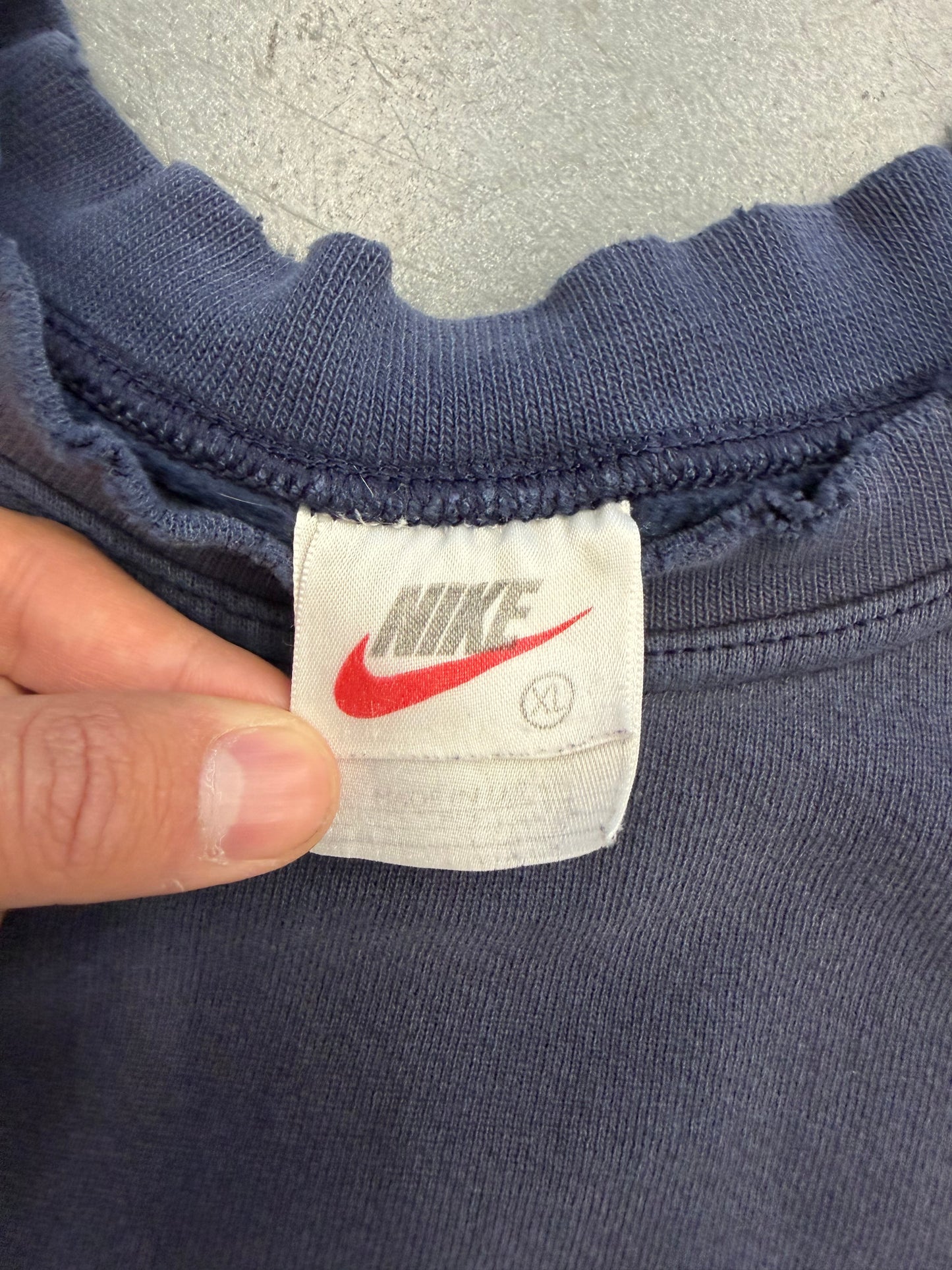 90S NIKE SIDE SWOOSH PAINT SPLATTERED CREWNECK - NAVY (NIKE RED SWOOSH TAG)