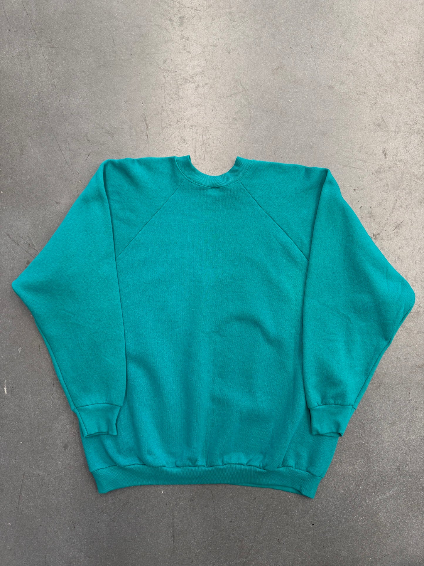 90'S THE POPE JOHN PAUL II WELCOME BOOTLEG RAP STYLE CREWNECK SWEATER (CUT TAG)