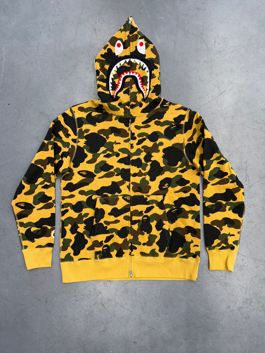 A BATHING APE BAPE 1ST CAMO SHARK FULL ZIP HOODIE - YELLOW (XL) (NWT)
