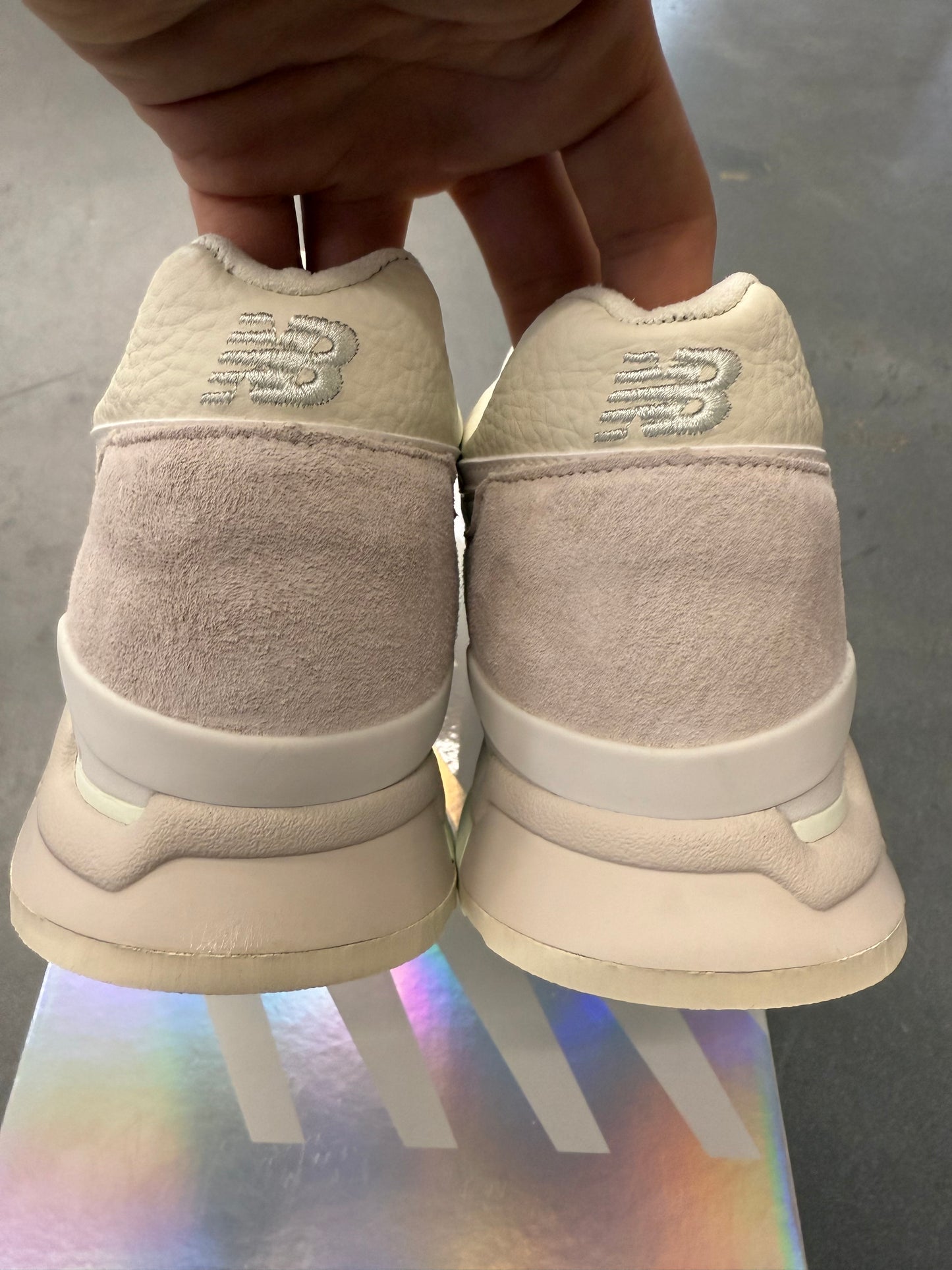 2025 SIZE 10 NEW BALANCE 997.5 MIUSA KITH EASTER WHITE MARSHMALLOW ANGORA