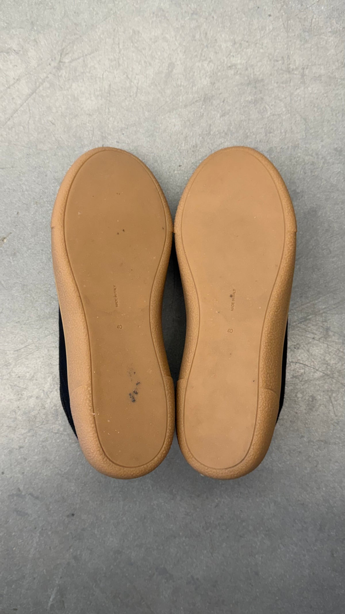 THE ROW CANVAS LOW-TOP SNEAKERS