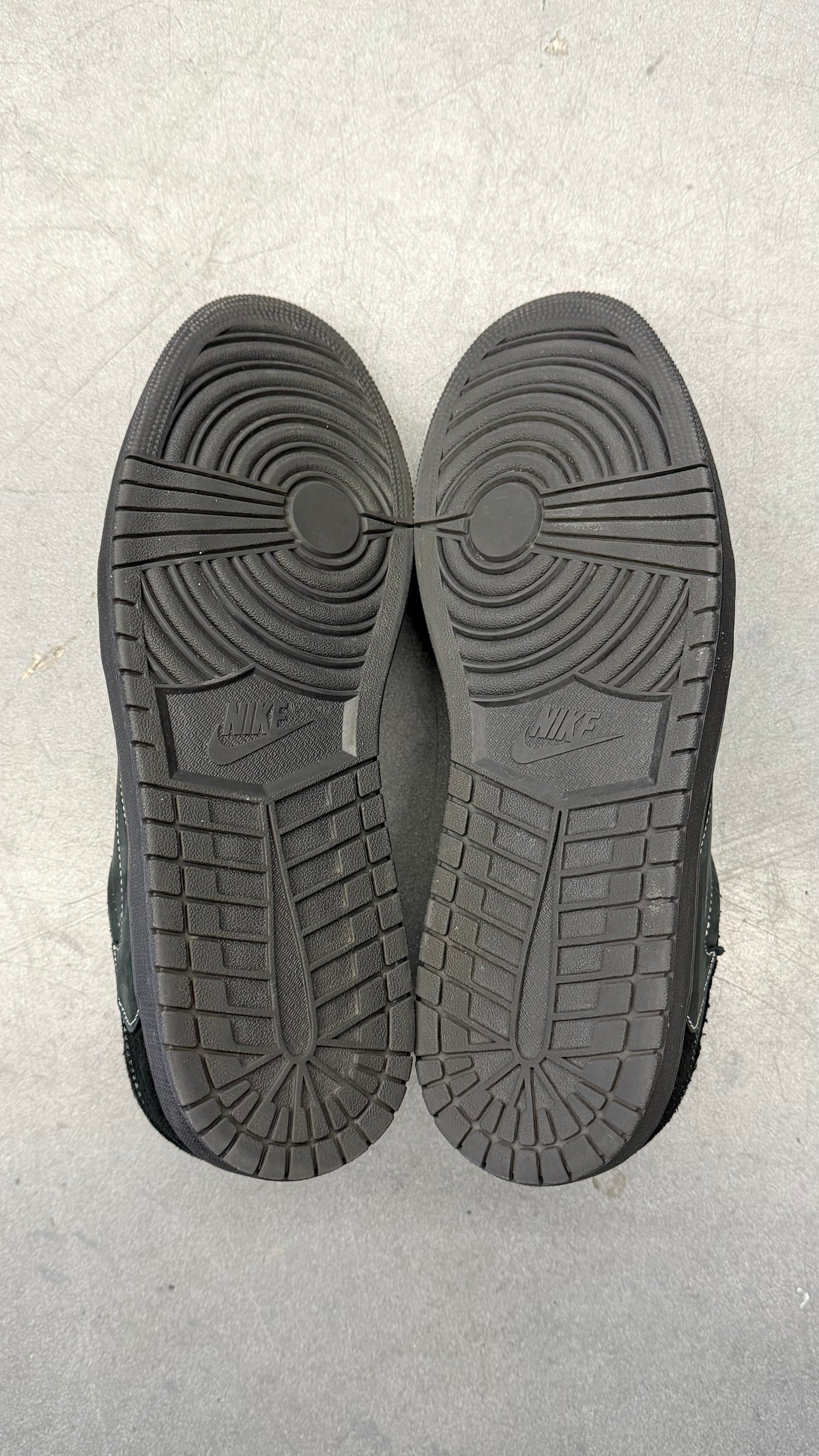 2022 JORDAN 1 RETRO LOW OG SP TRAVIS SCOTT BLACK PHANTOM