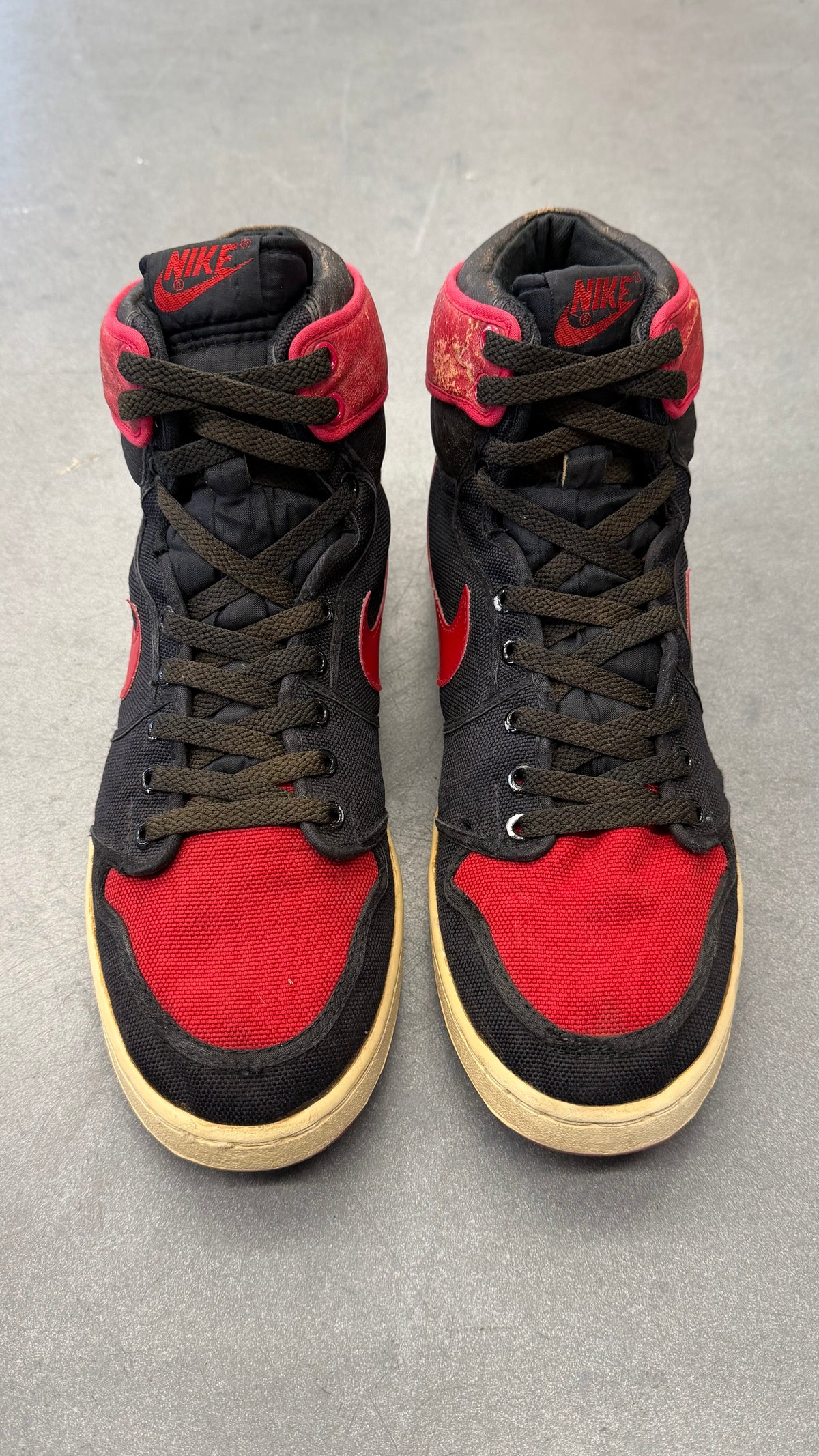 1985 AJKO JORDAN 1 HIGH - BRED (E)