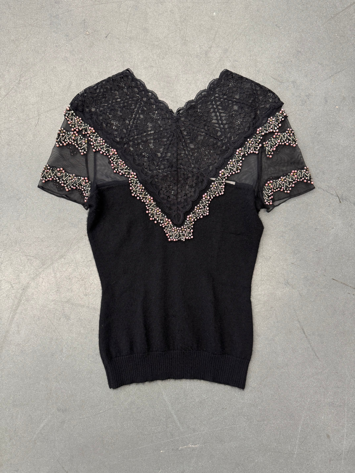VINTAGE BADGLEY MISCHKA 100& CASHMERE LACE JEWEL TOP