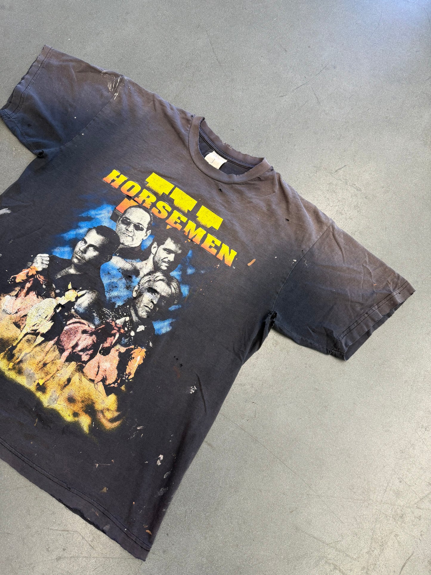 1998 WCW IV HORSEMEN THRASHED TEE (T-AMERICA TAG)