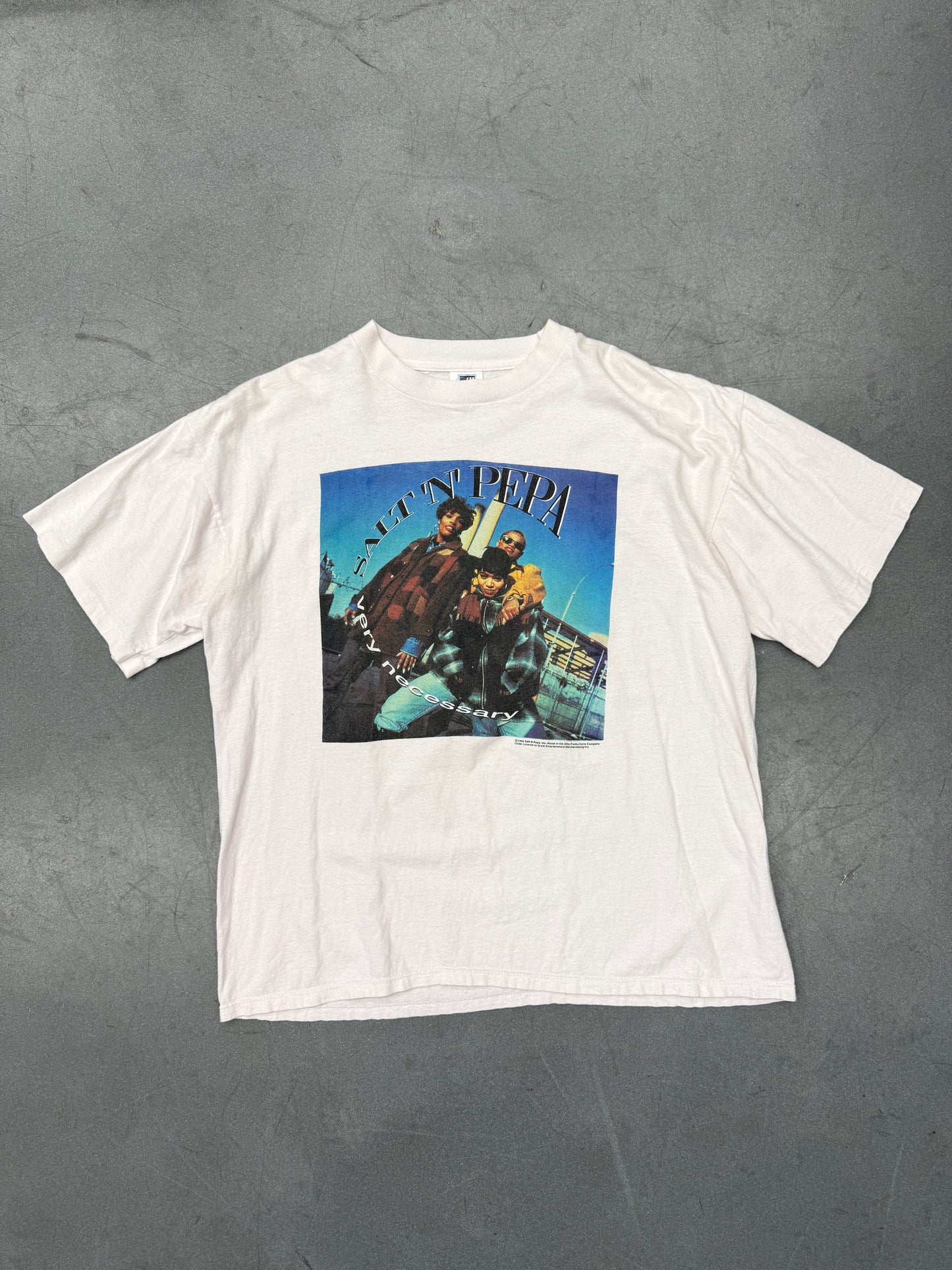 1994 SALT 'N' PEPA VERY NECESSARY TEE (GEM TAG)