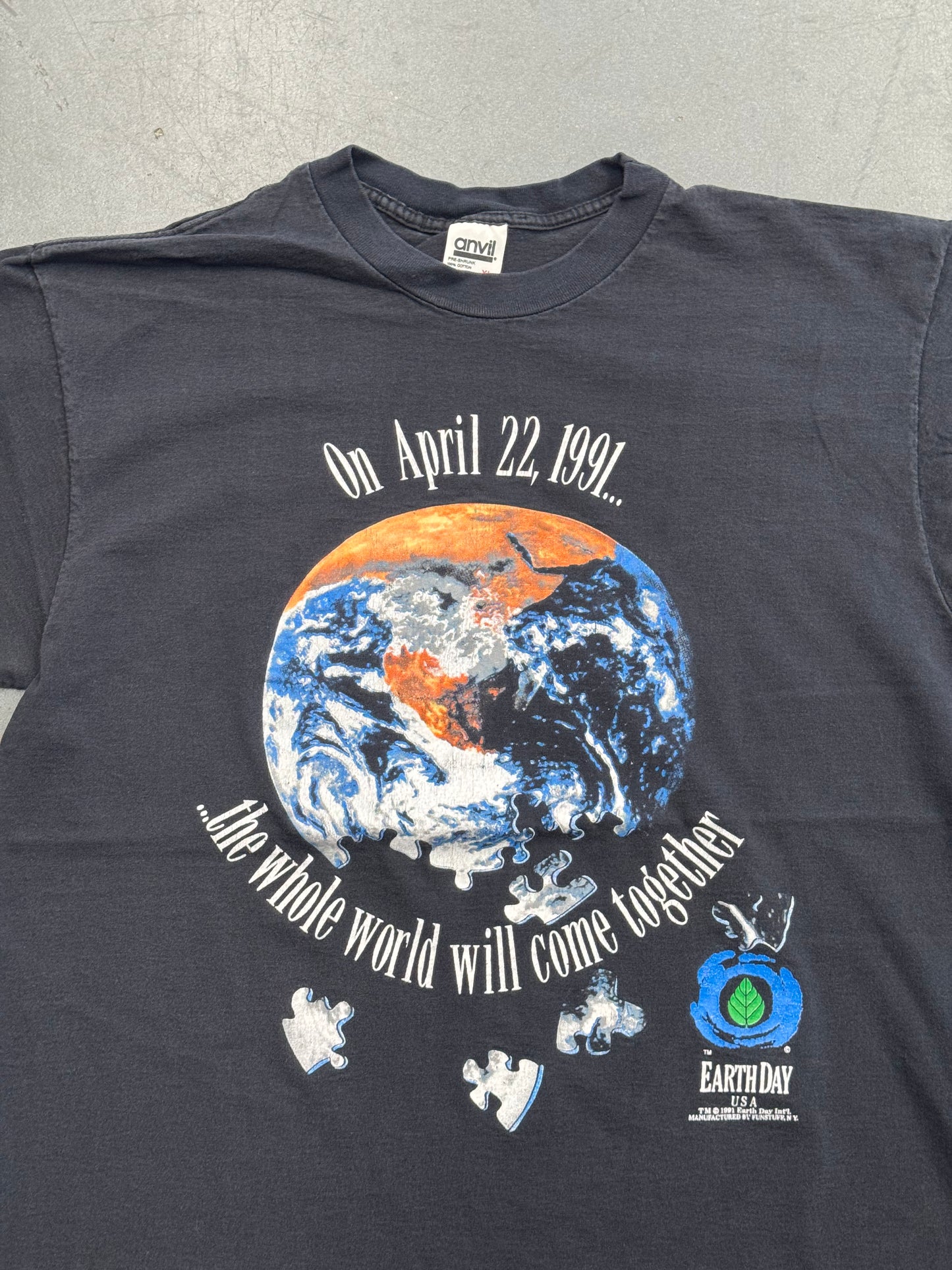1991 "ON APRIL 22, 1991... THE WHOLE WORLD WILL COME TOGETHER" TEE (ANVIL TAG)