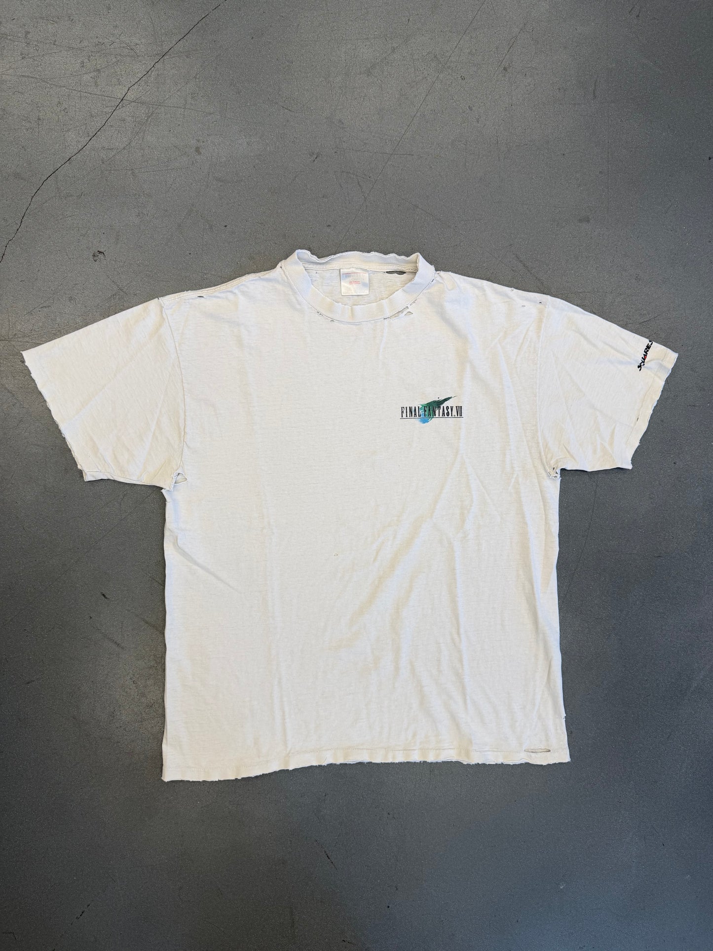 1997 FINAL FANTASY VII PS1 THRASHED CLOUD TEE (POWER PRO TAG)