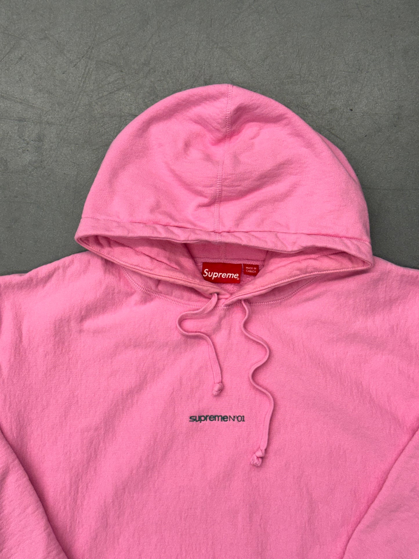 FW21 SUPREME NUMBER ONE HOODED SWEATSHIRT