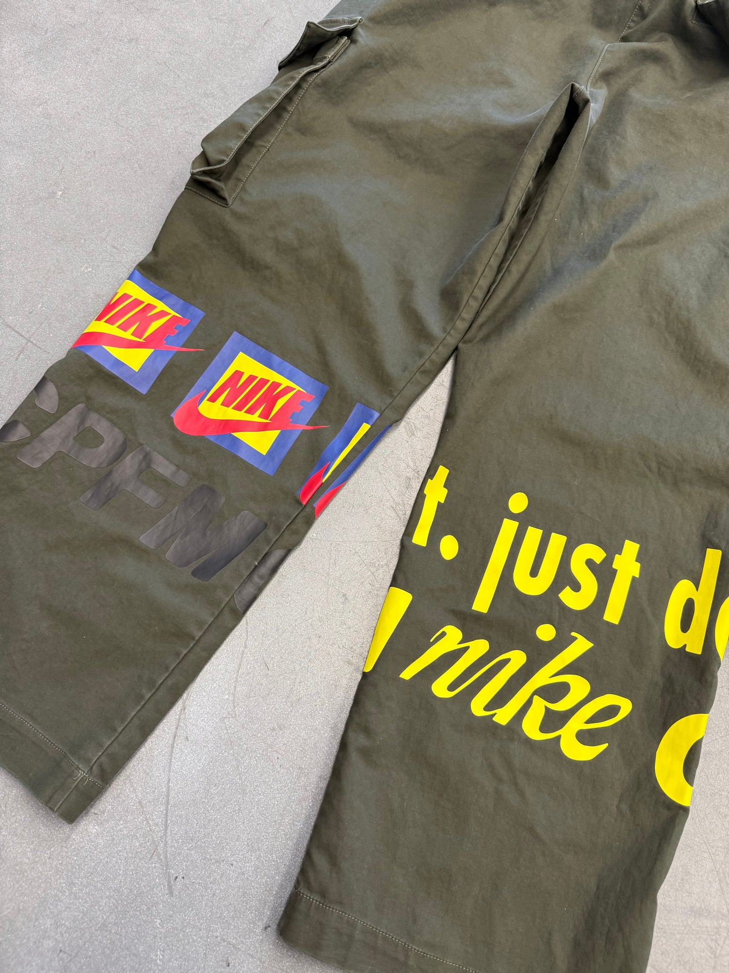 FW19 NIKE X CACTUS PLANT FLEA MARKET TRACKPANTS