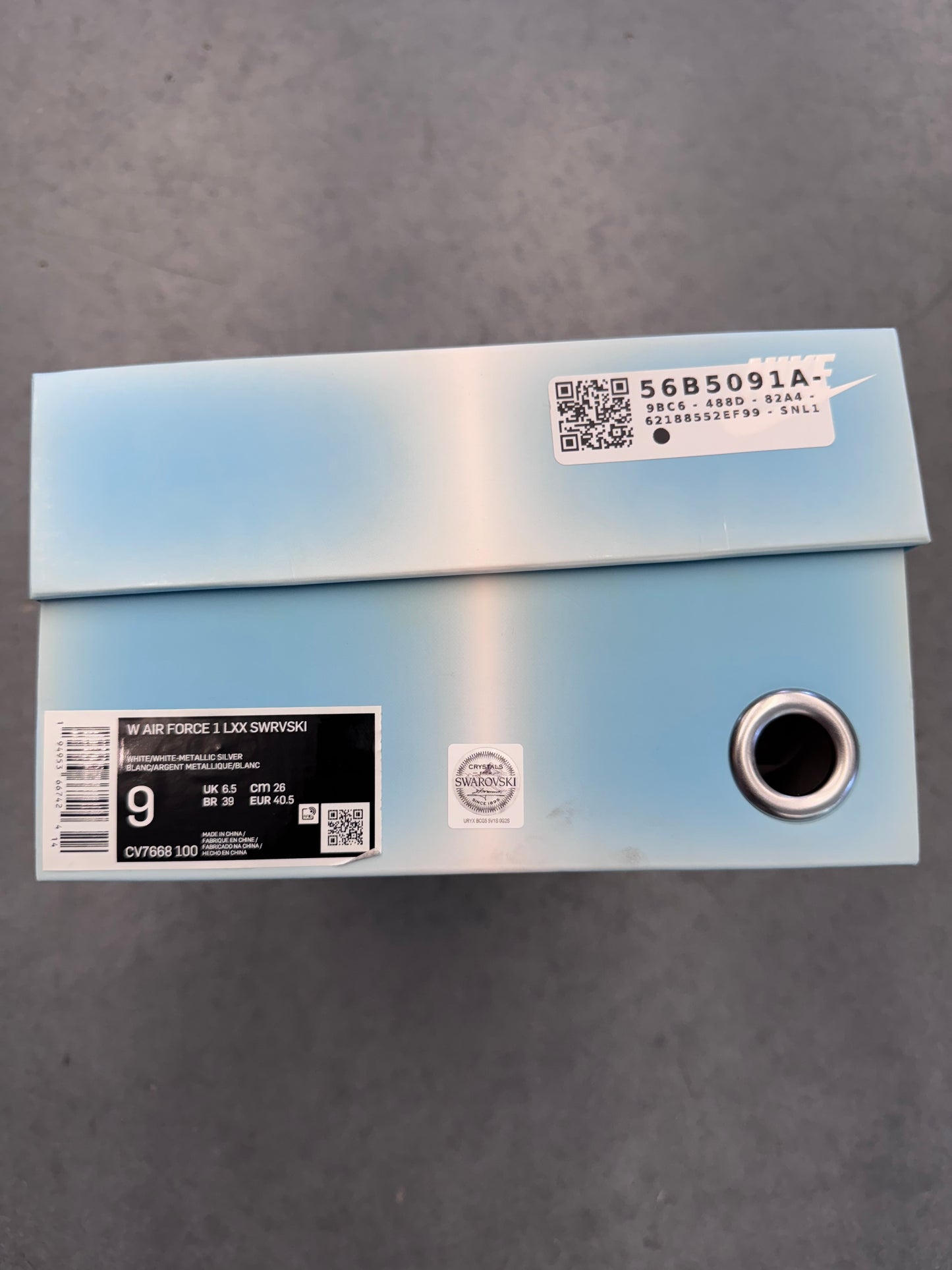 SIZE 9W NIKE AIR FORCE 1 LOW SWARVOSKI RETROFLECTIVE CRYSTAL WHITE (2021) (NEW WITH BOX) (CC)