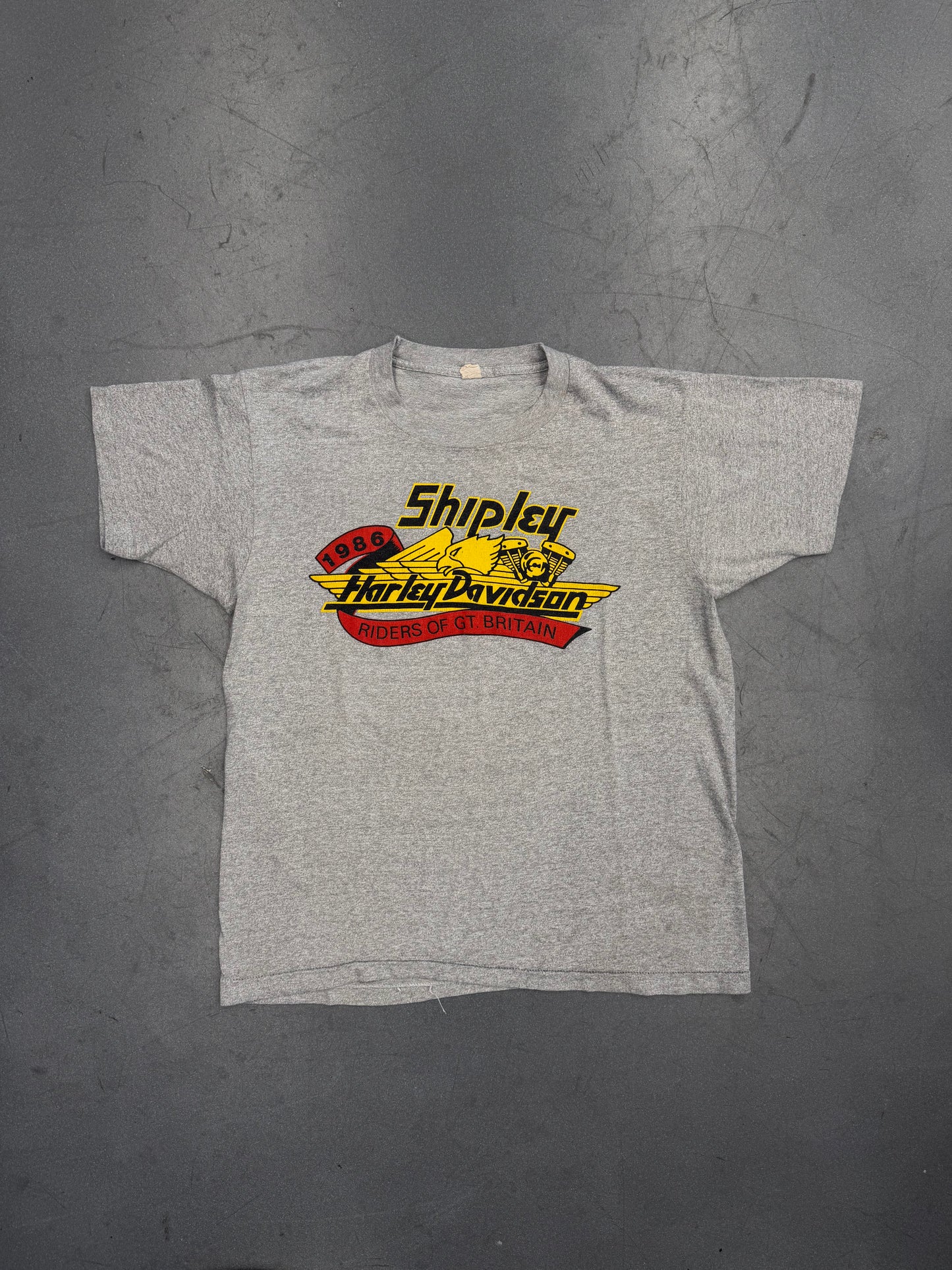1986 HARLEY-DAVIDSON SHIPLEY RIDERS OF GREAT BRITAIN TEE (SCREEN STARS TAG)