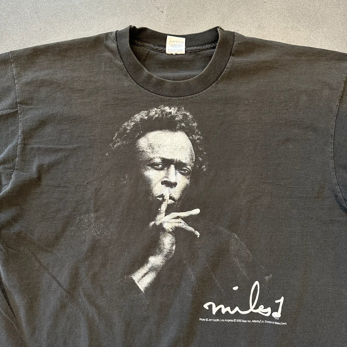 1992 MILES DAVIS SOLO FRONT HIT (FOTL TAG)