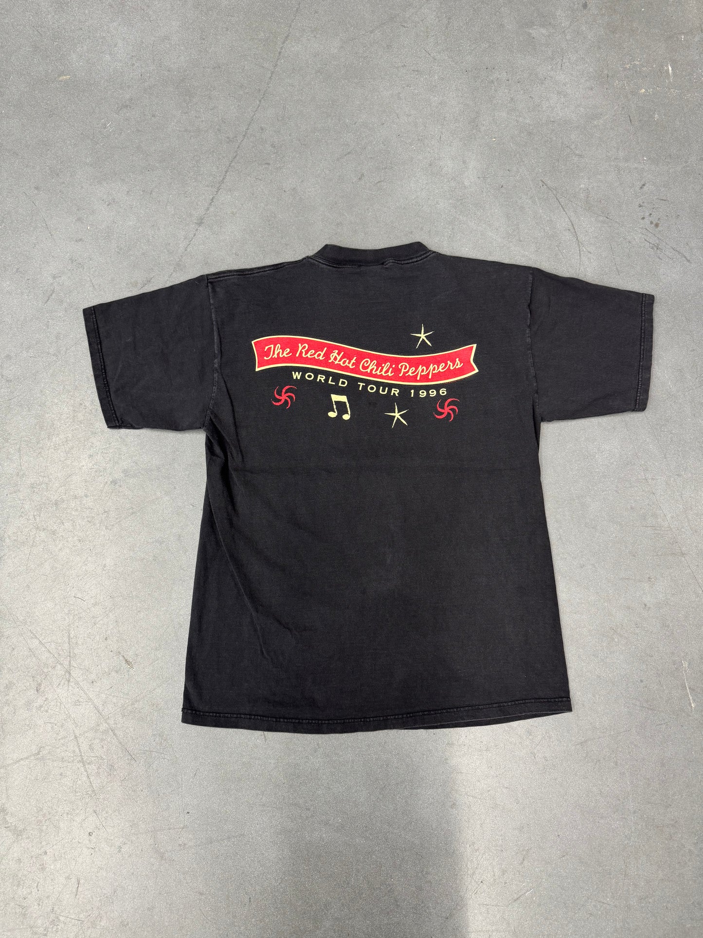 1996 THE RED HOT CHILI PEPPERS WORLD TOUR AZTEC FAIRY TEE (GIANT TAG)