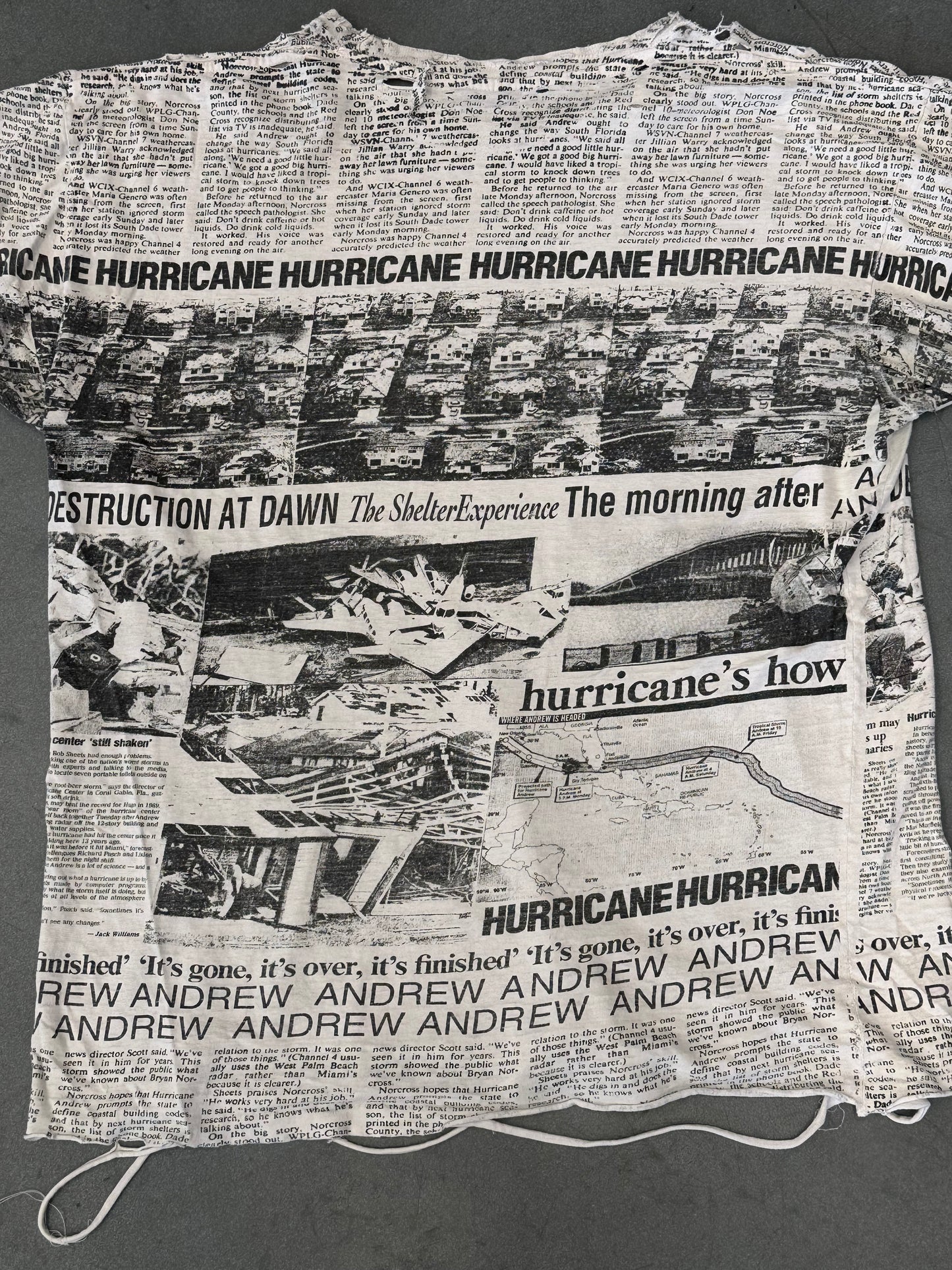 90S HURRICANE ANDREW SHREDDED NEWSPAPER TEE (FADED TAG)