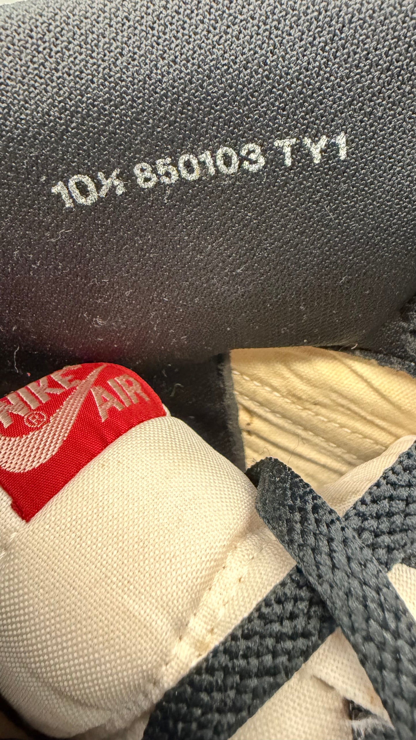 1985 AIR JORDAN 1 HIGH - CHICAGO (E)