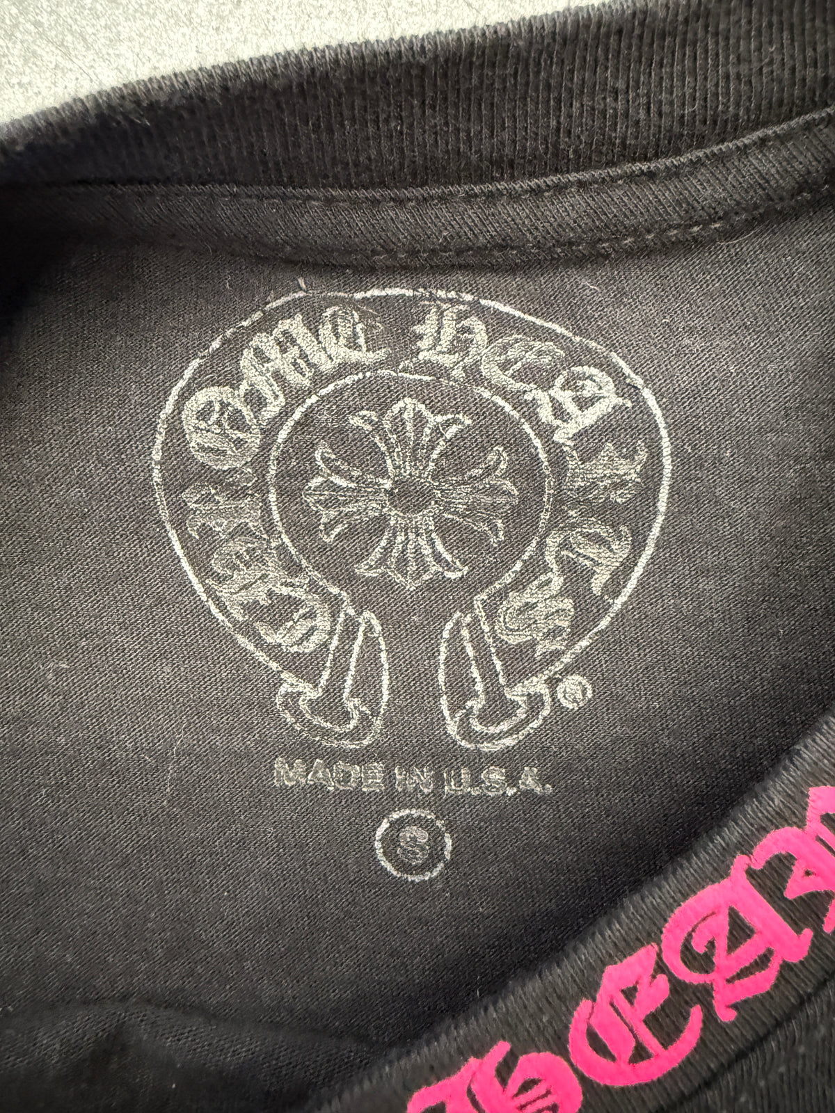 CHROME HEARTS COLLAR PRINT LONG SLEEVE TEE - BLACK/PINK