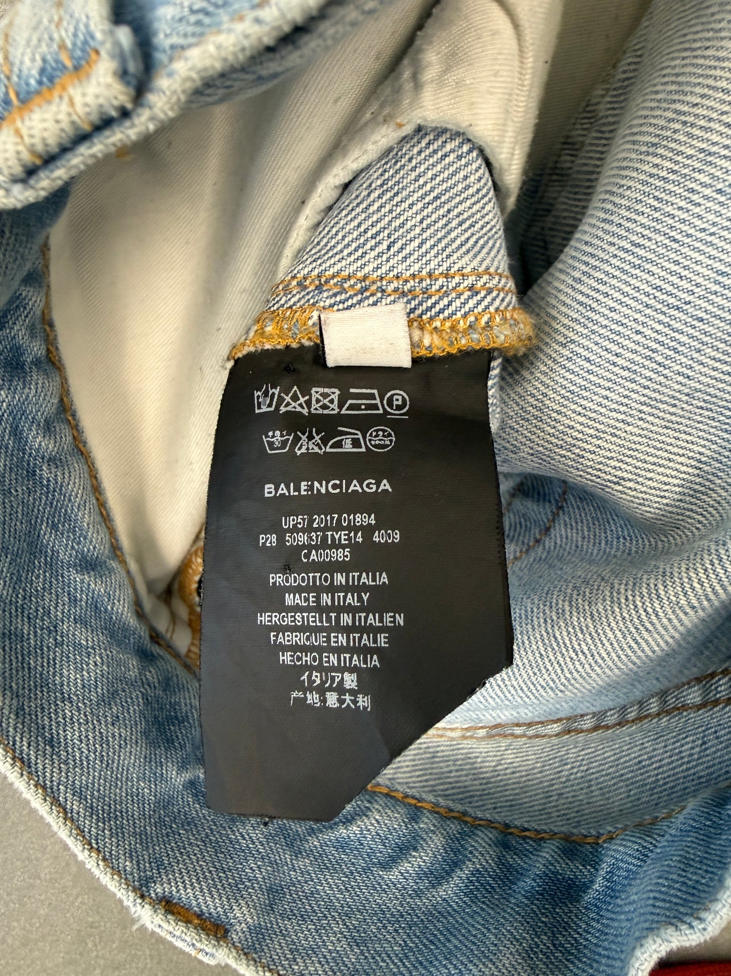 SS18 BALENCIAGA CONVERTIBLE DENIM PANTS