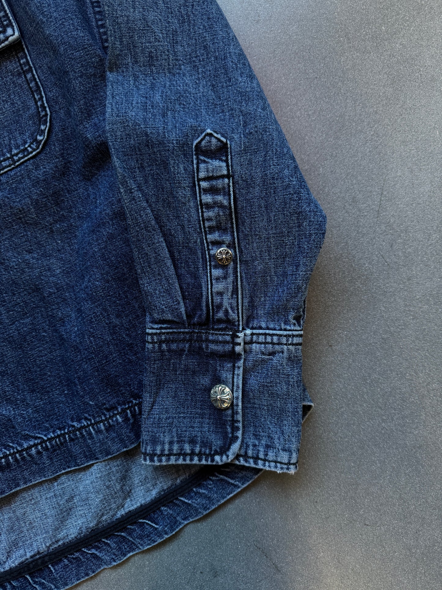 CHROME HEARTS ‘WORK DOG’ SELVEDGE DENIM SHIRT - MEDIUM (NEW)
