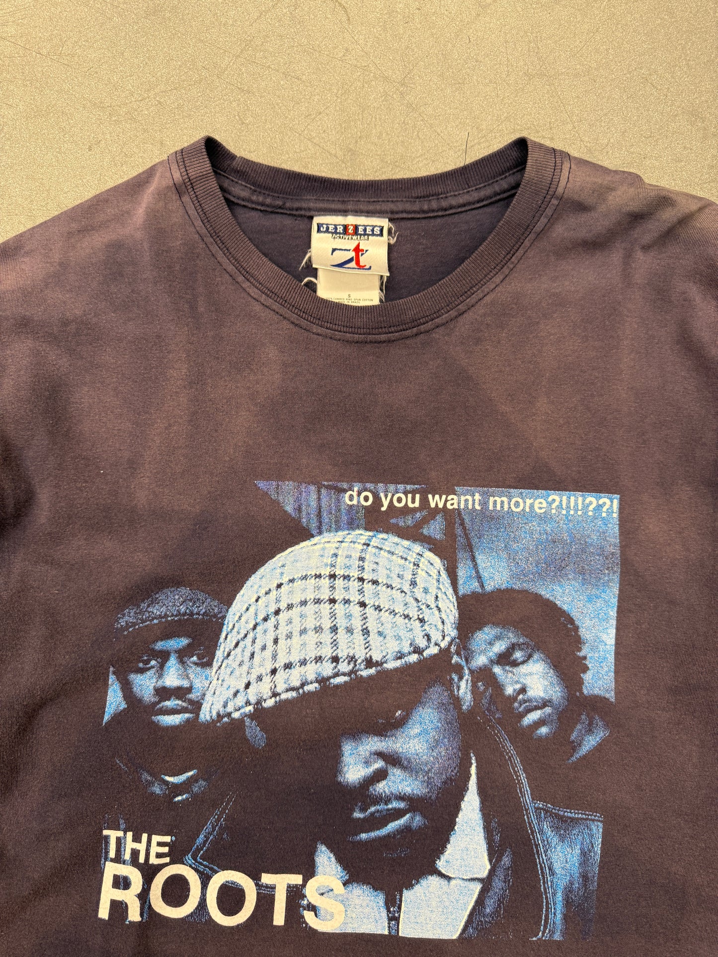 2003 THE ROOTS "DO YOU WANT MORE?" LS TEE (JERZEES TAG)