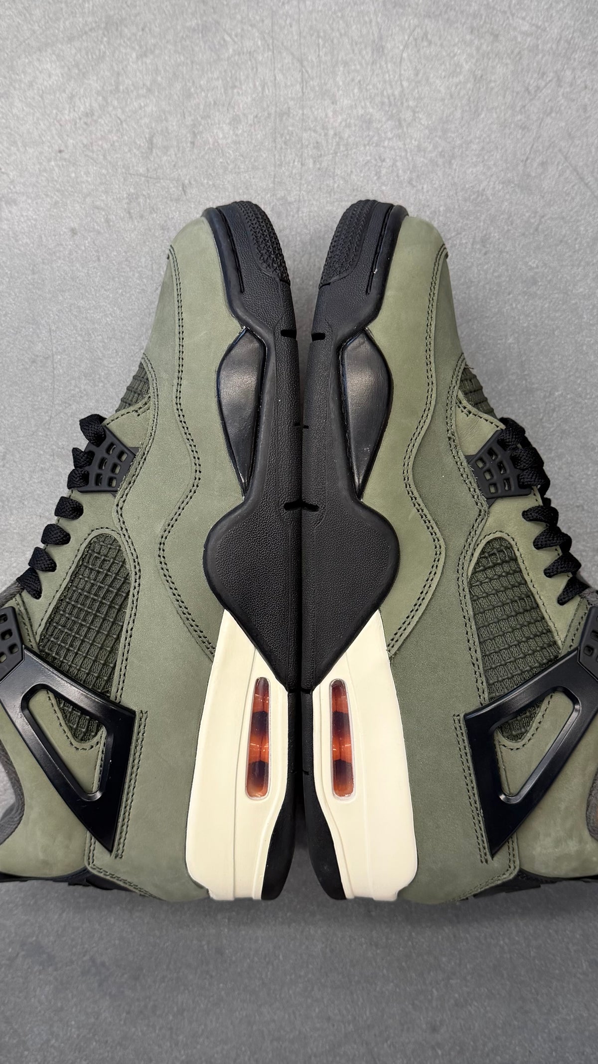 2025 AIR JORDAN 4 RETRO OG SP UNDEFEATED