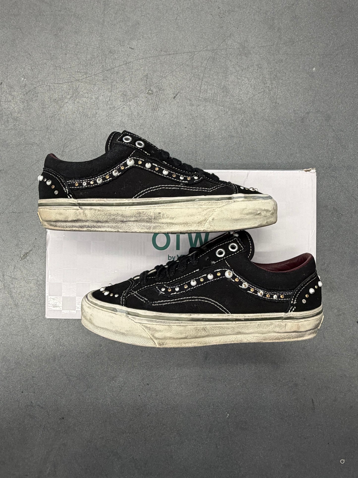 2024 VANS OTW OLD SKOOL 36 PEARLIZED PACK - BLACK (VERY WORN) (W/ BOX)