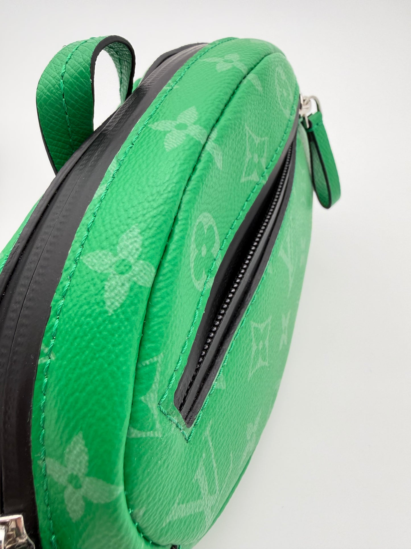 LOUIS VUITTON MONOGRAM CATCH BUMBAG - GREEN