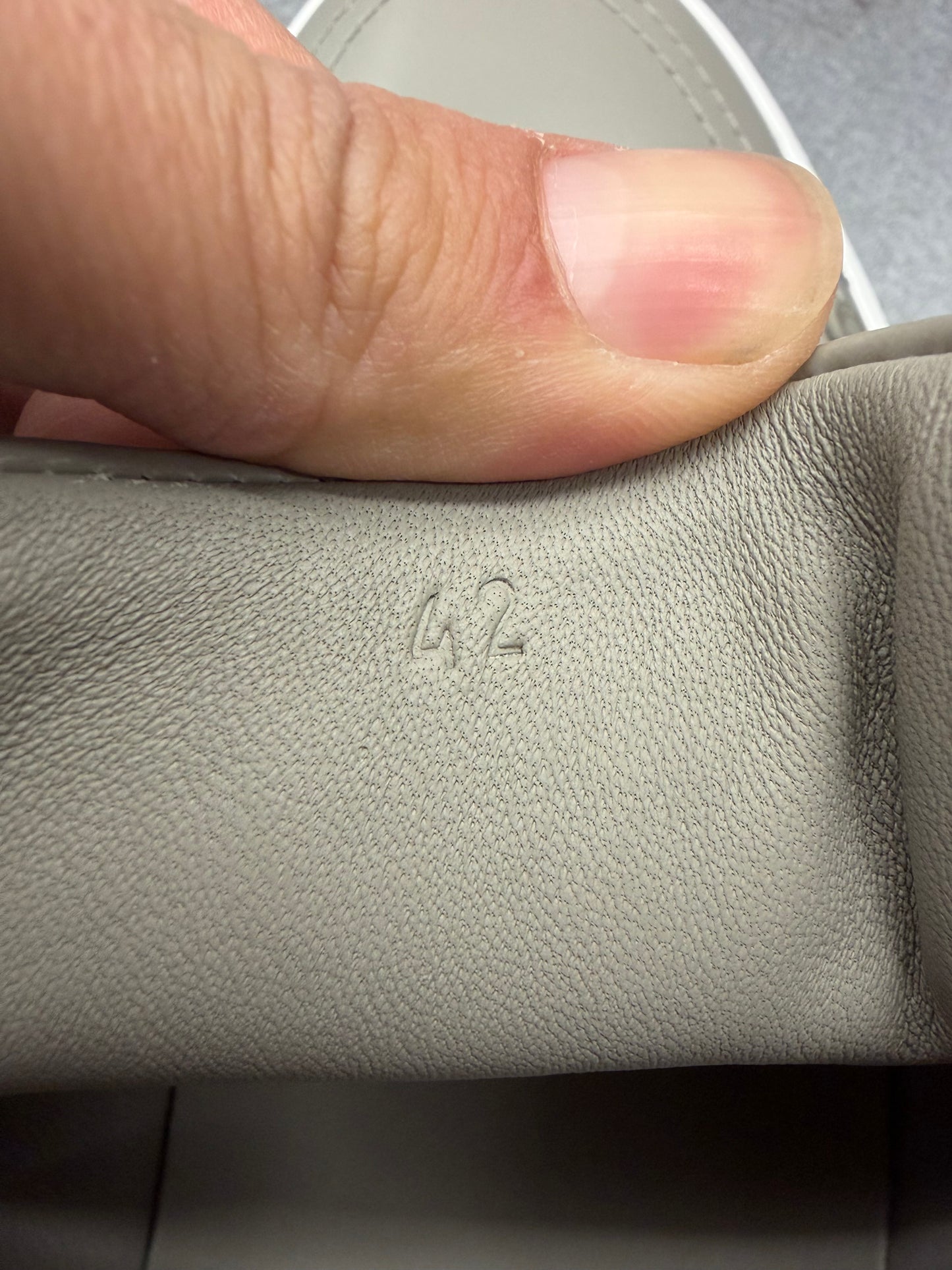 SIZE 42 HERMES IRWIN SNEAKERS - GREY (NO BOX)