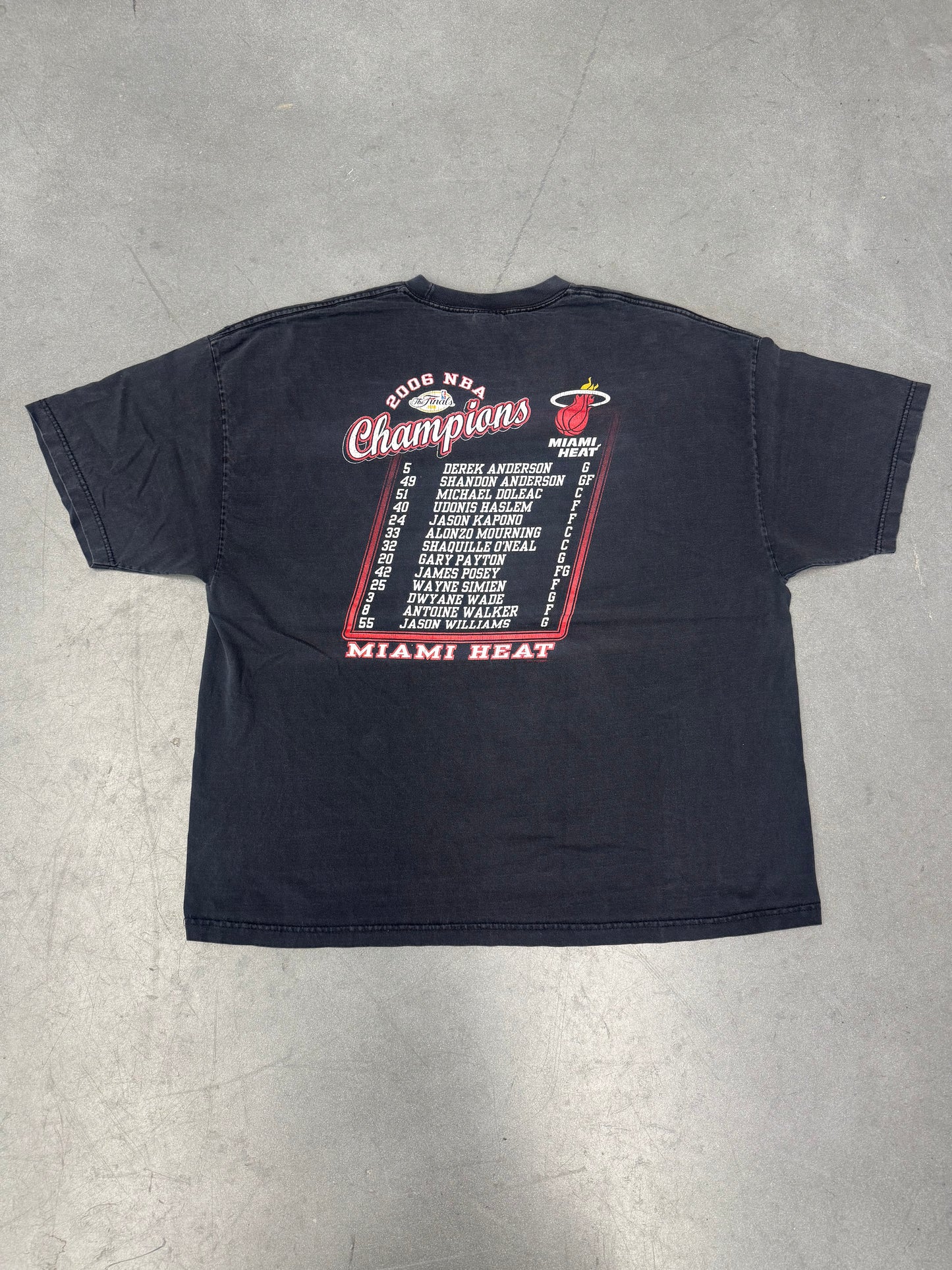 2006 MIAMI HEAT NBA CHAMPIONS TEE (AAA TAG)