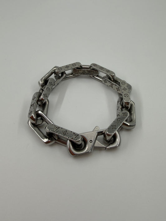 LOUIS VUITTON MONOGRAM CHAIN BRACELET