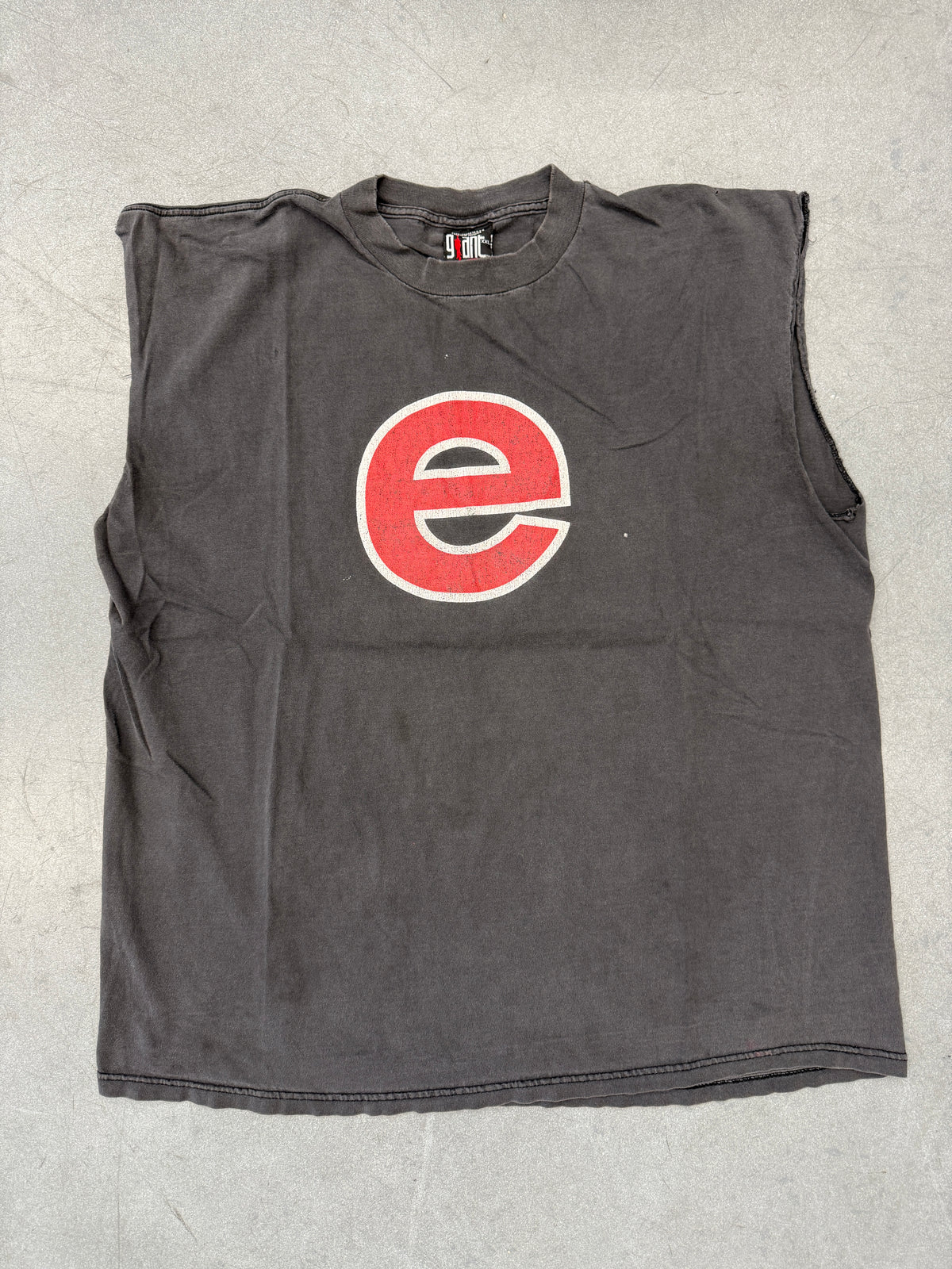 1996 RAGE AGAINST THE MACHINE EVIL EMPIRE CUT-OFF TEE (GIANT TAG)