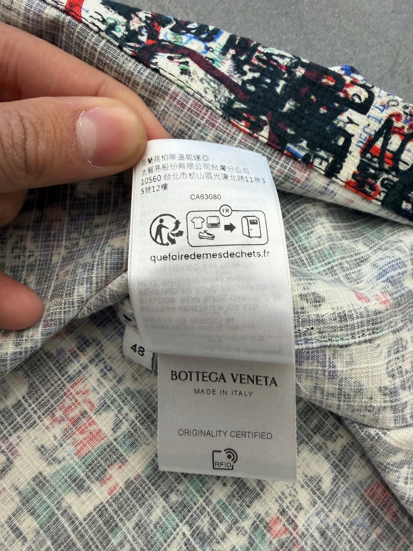 BOTTEGA VENETA MEMORY PRINT BUTTON UP SHIRT