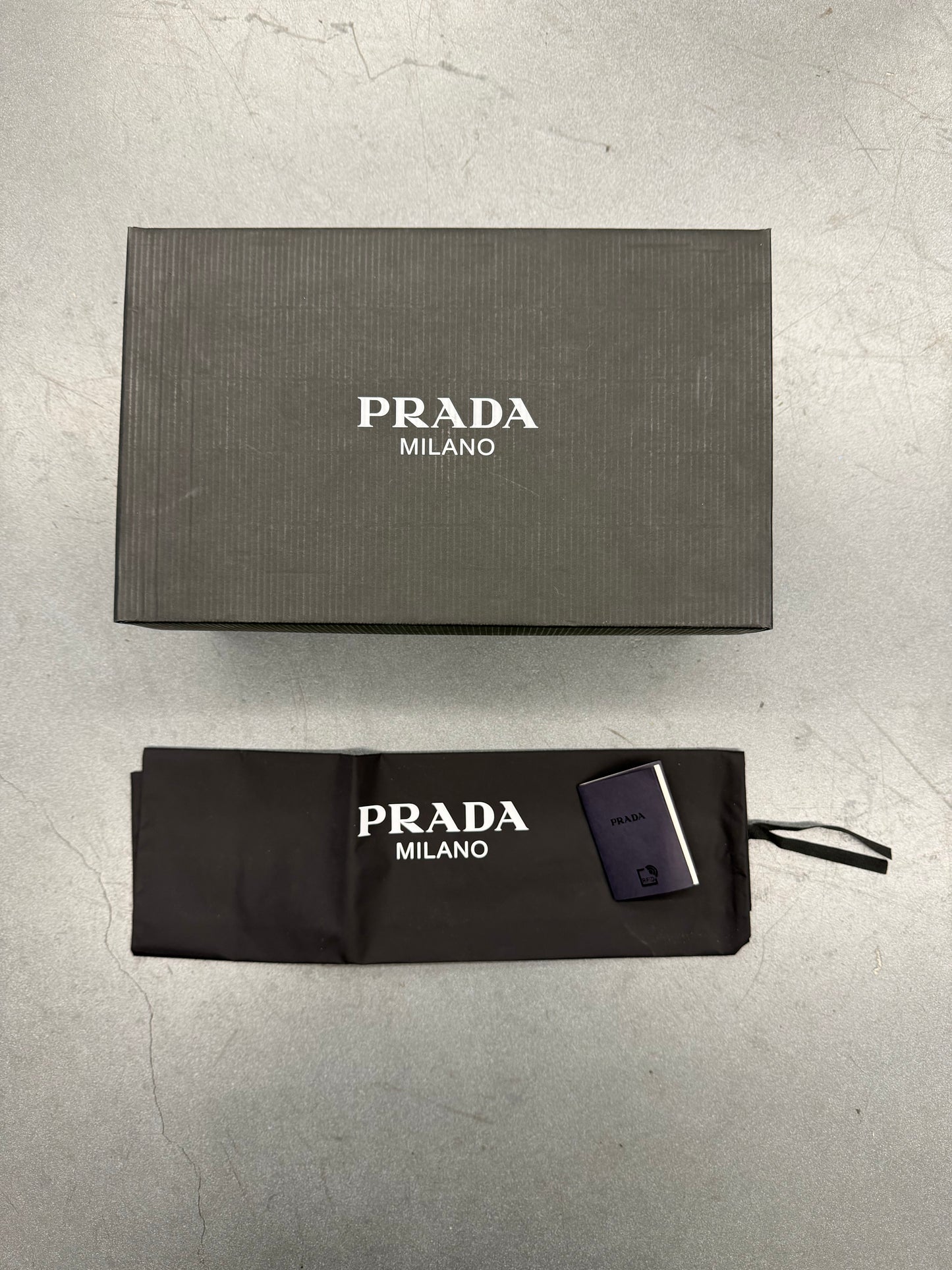PRADA SIZE 9.5 DOWNTOWN LEATHER SNEAKER - LIGHT BLUE (W/BOX)