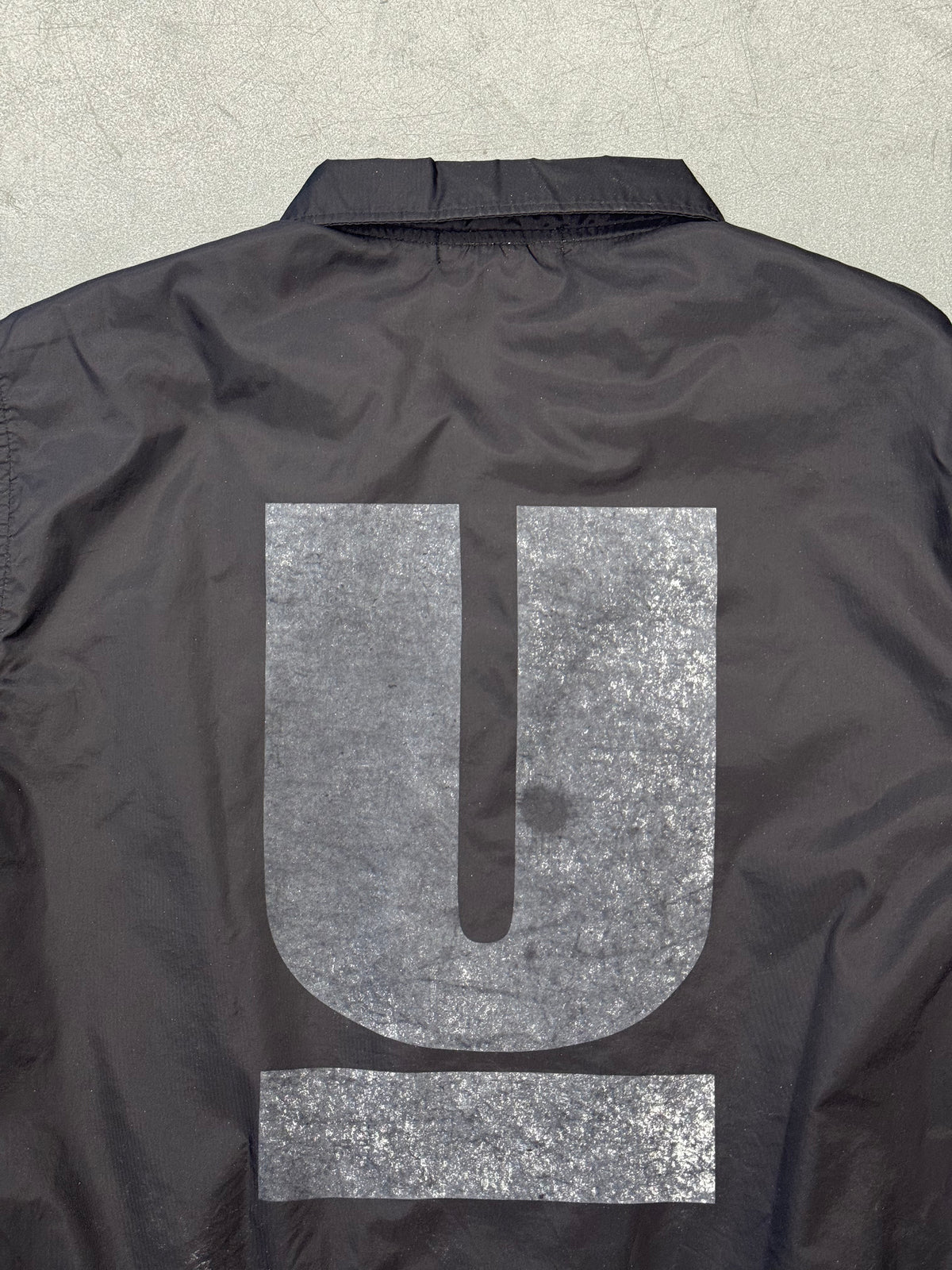 UNDERCOVER COACH JACKET - BLACK