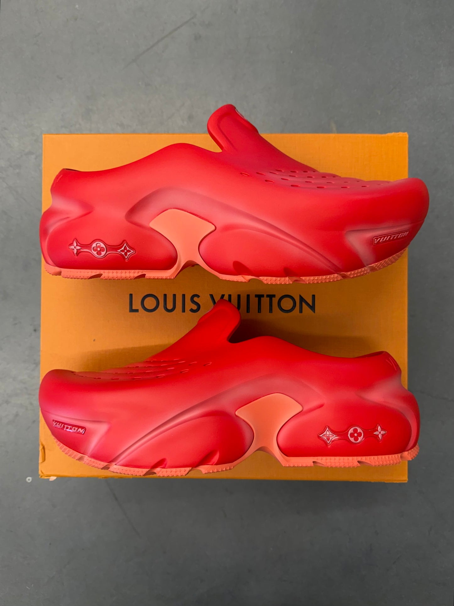 LOUIS VUITTON SHARK CLOG - RED (W/ BOX)