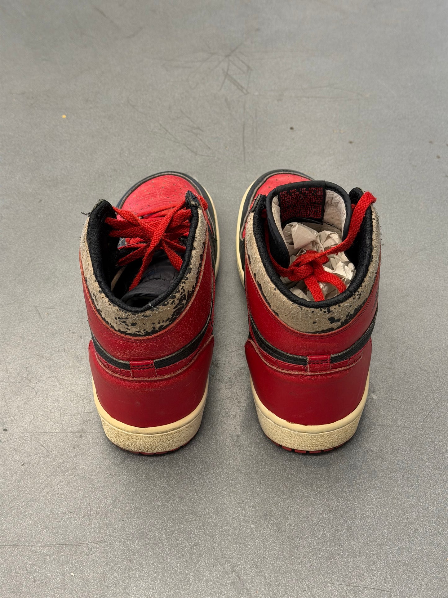 1985 AIR JORDAN 1 HIGH BRED